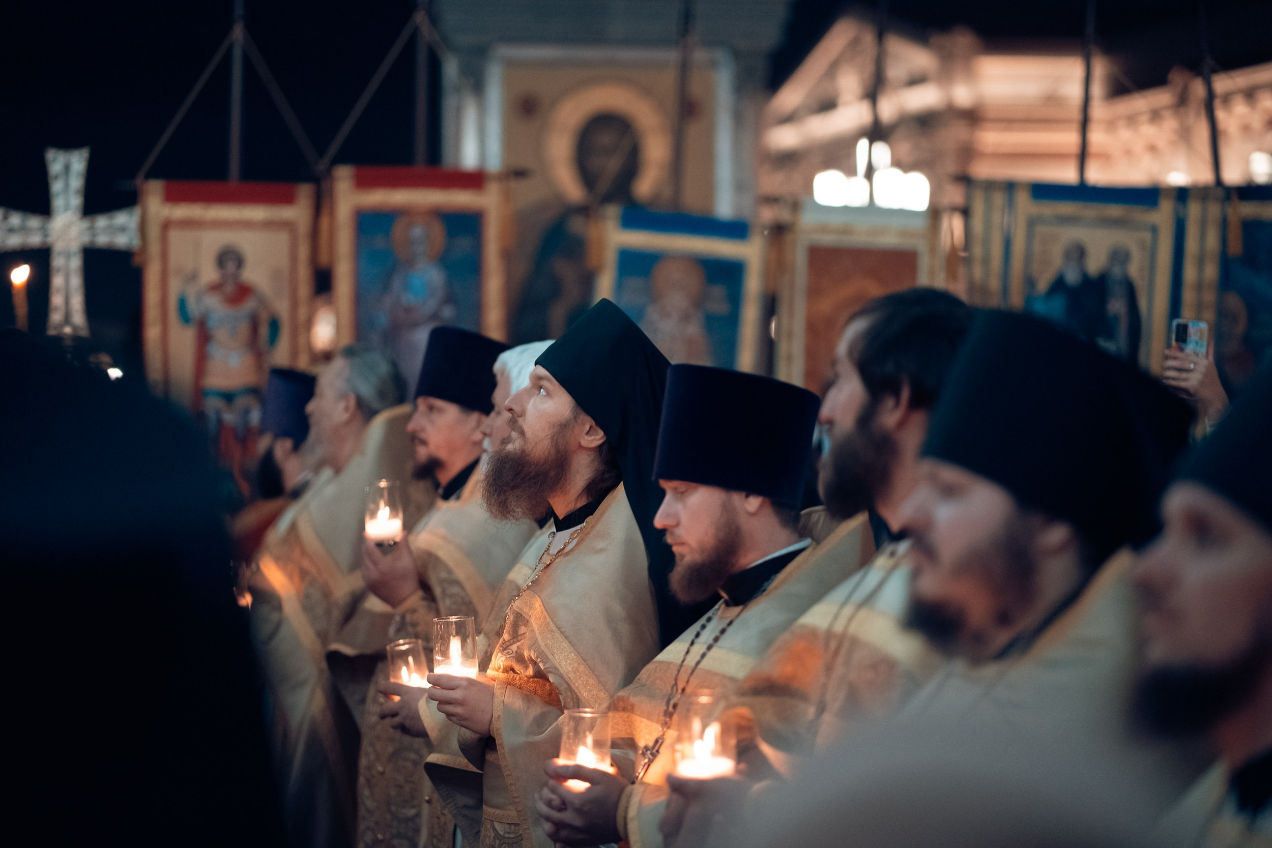 Божественная Литургия в новогоднюю ночь 2025 г, Херсонес Севастополь. Церковный фотограф Севастополь