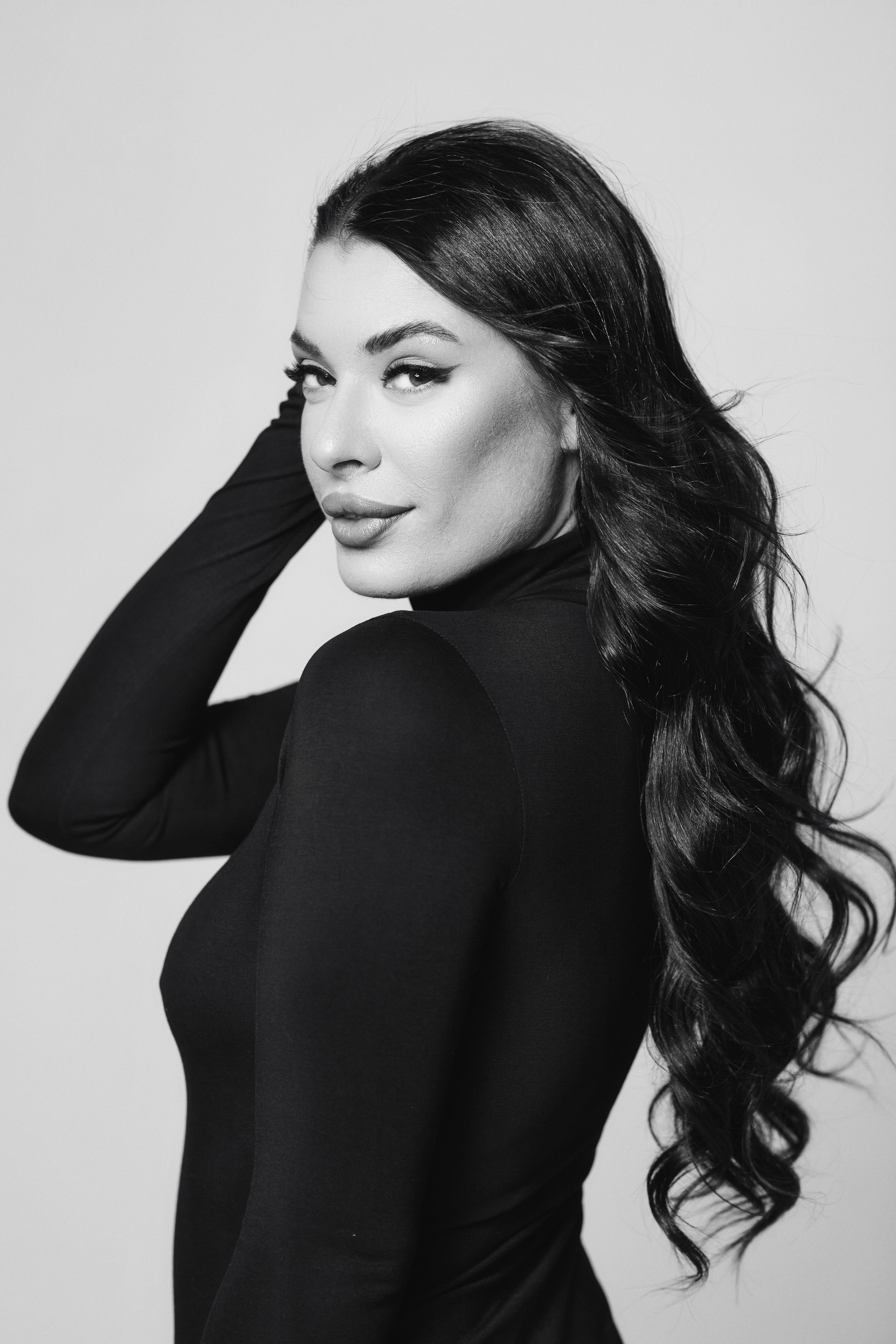 Портретная съемка: красивые портреты на заказ — Студия фотографии. Портретный фотограф в Москве Виталий Пересветов