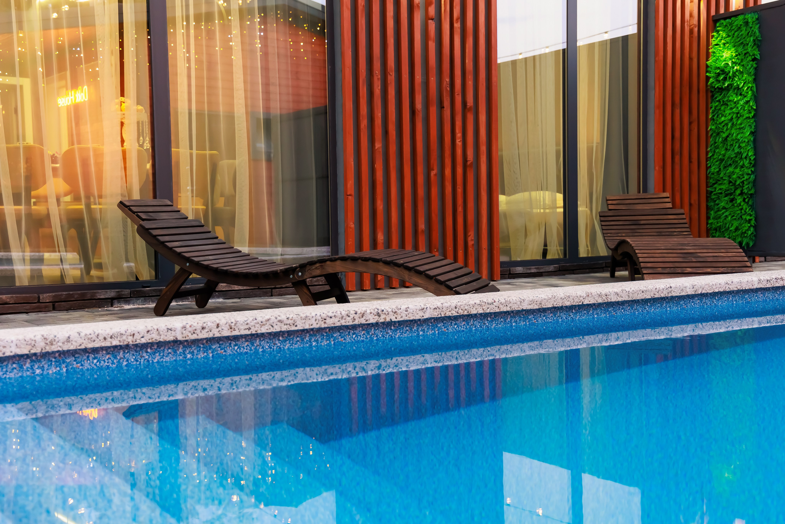 Интерьерная и рекламная съёмка. Свадебный и семейный фотограф в г. Майкопе (выезд по республике и краю)