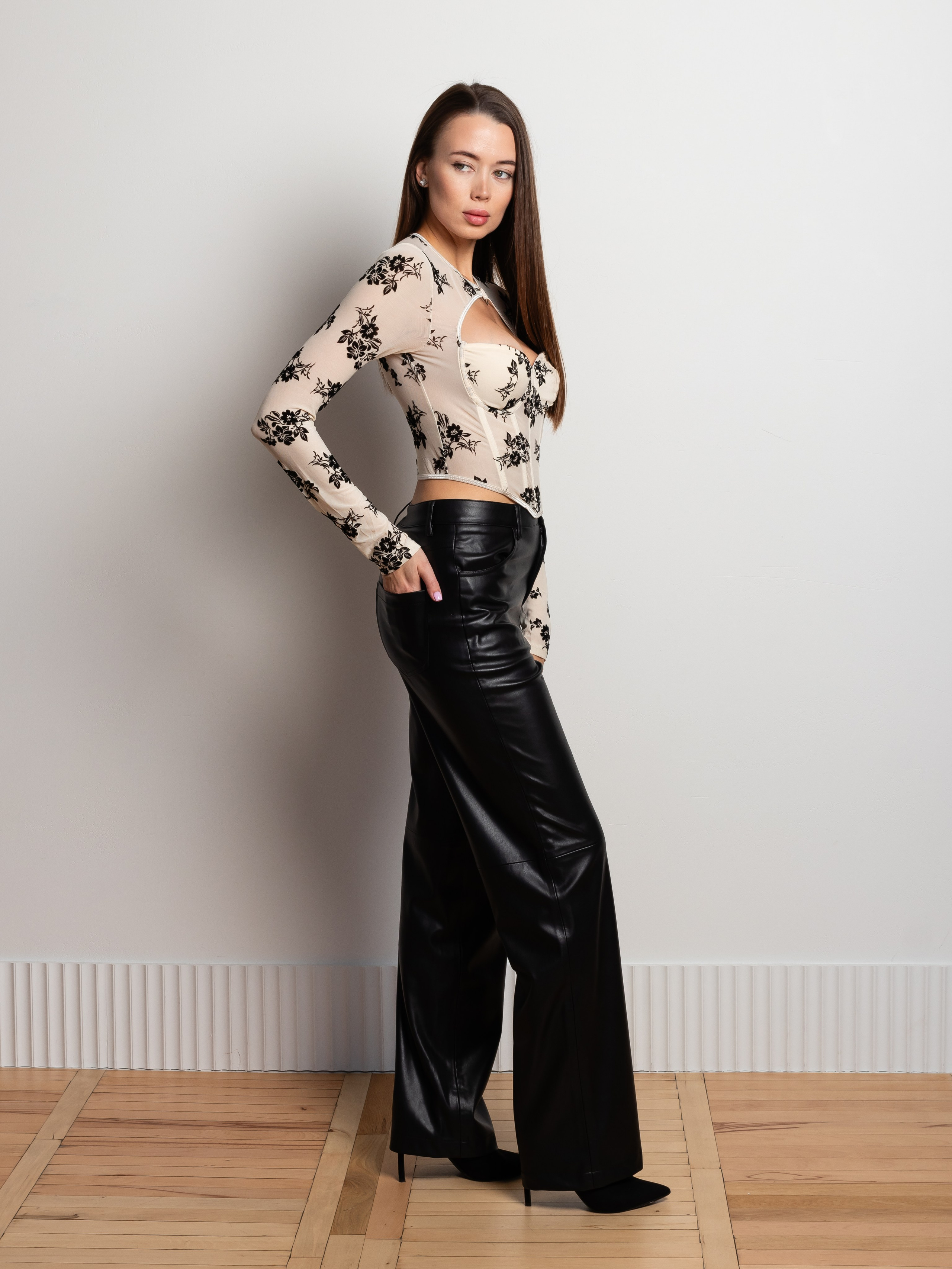 Корсеты. Фотограф в Краснодаре Арина Кудряшова