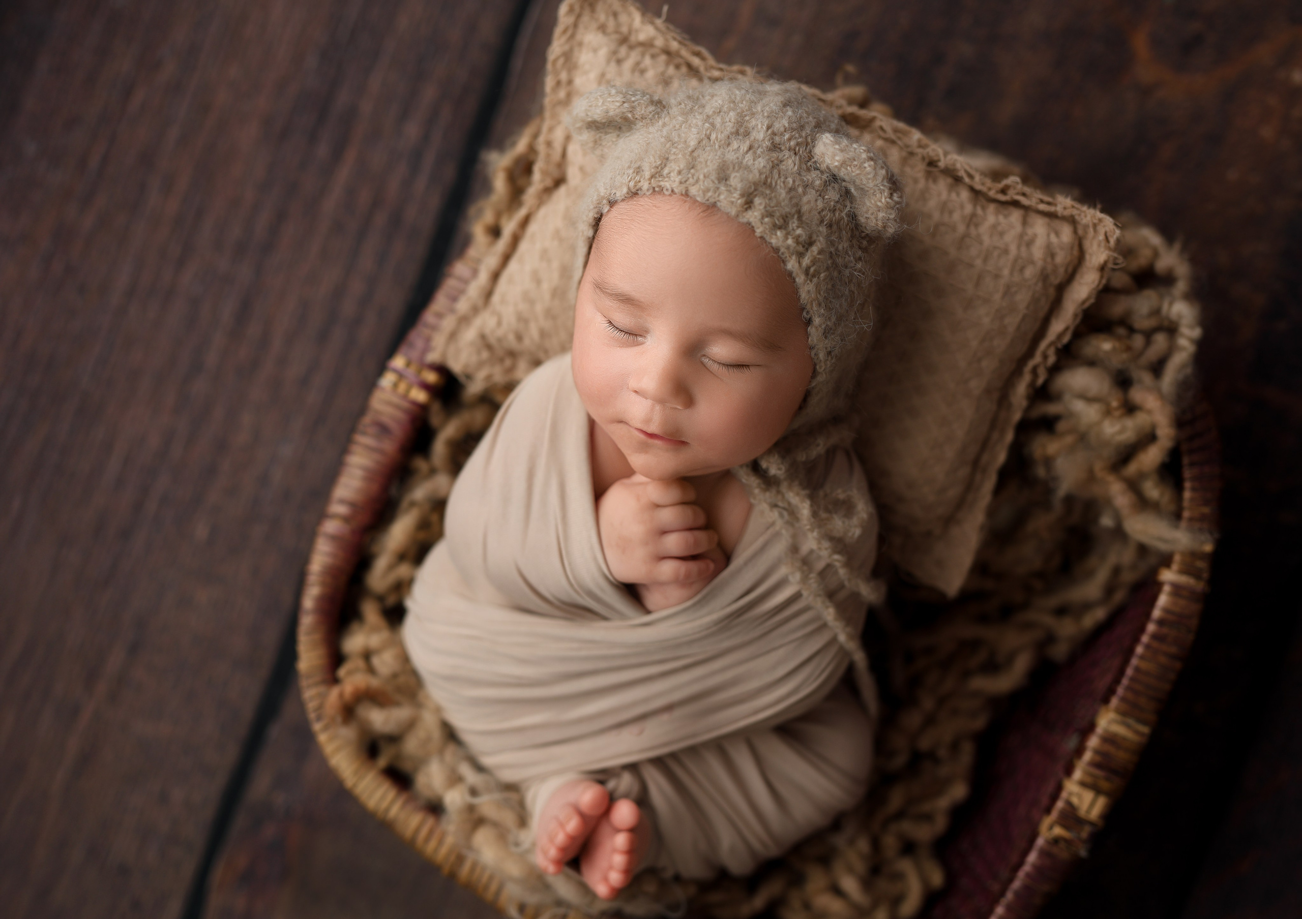 Newborn. Фотограф новорождённых в Казани Нейля Гильмутдинова ньюборн