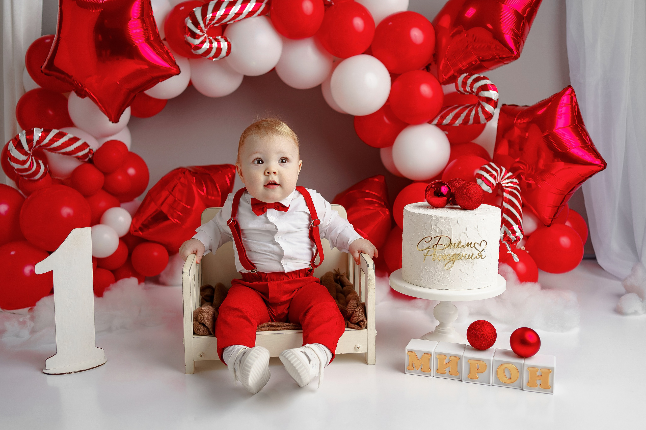 Шары к тарифу «годик эксклюзив». Фотограф новорожденных в г. Павлово Беспалова Екатерина