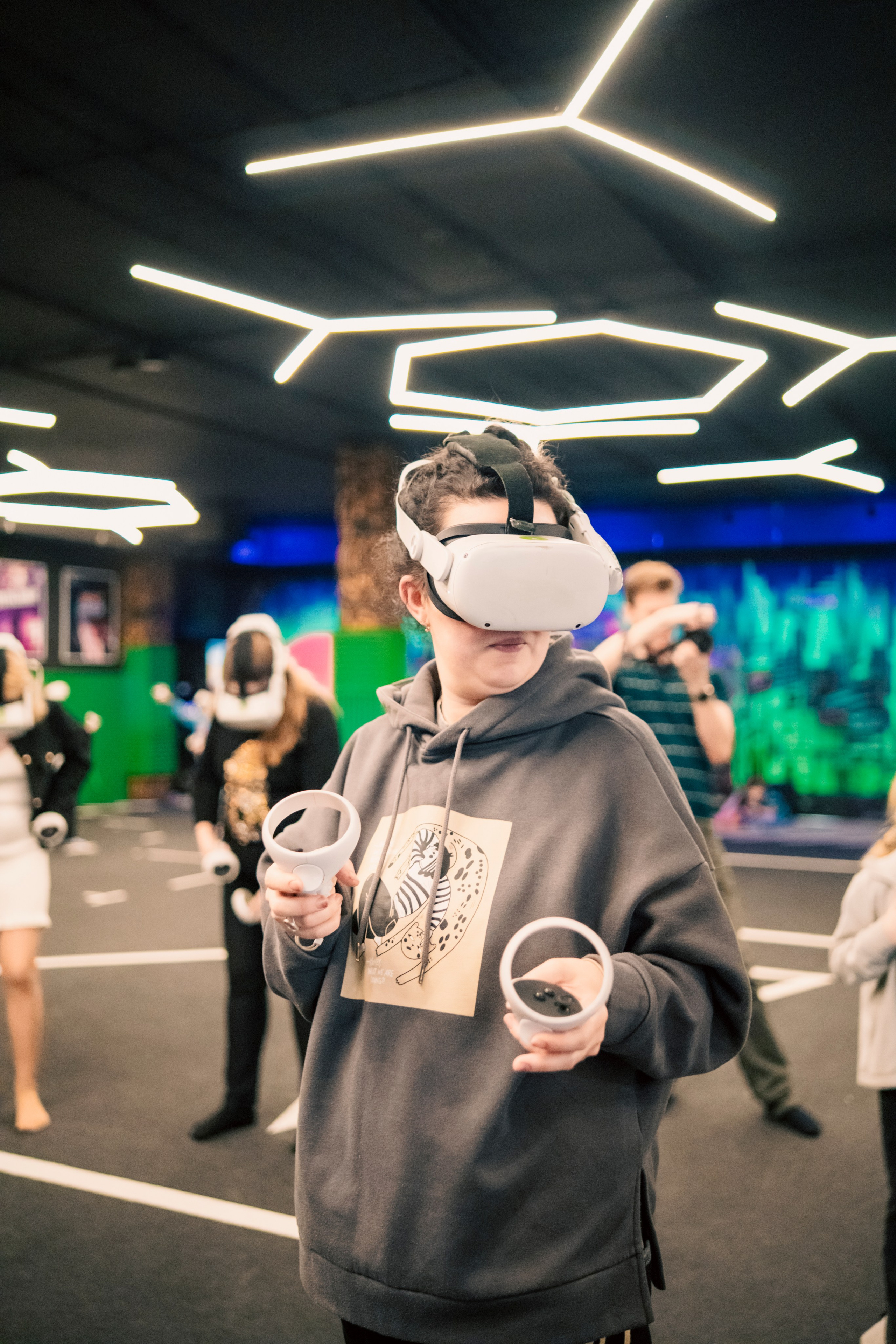 VR April-May. Felixtones