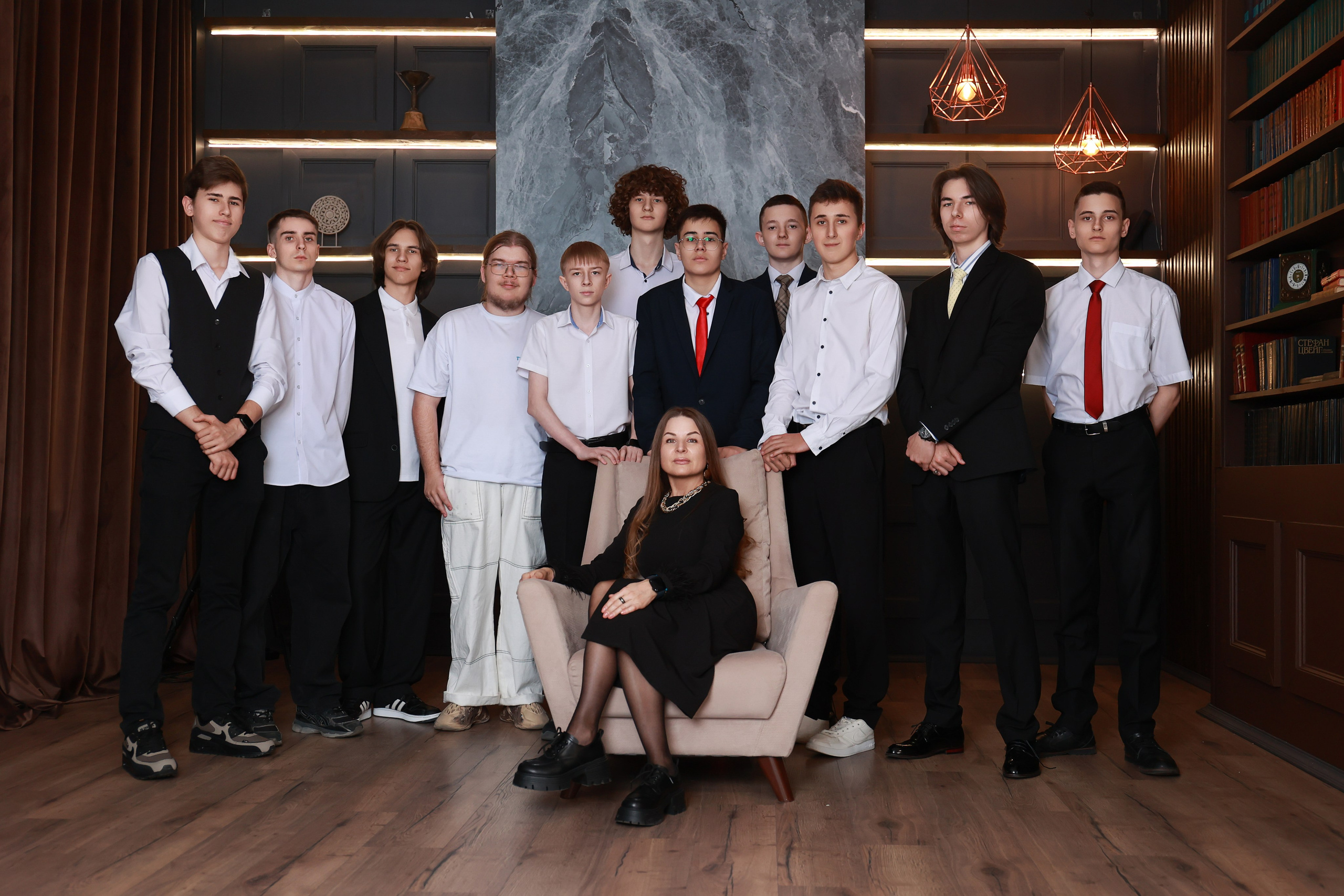 Выпускной альбом (Школа 101). Детский семейный фотограф Краснодар