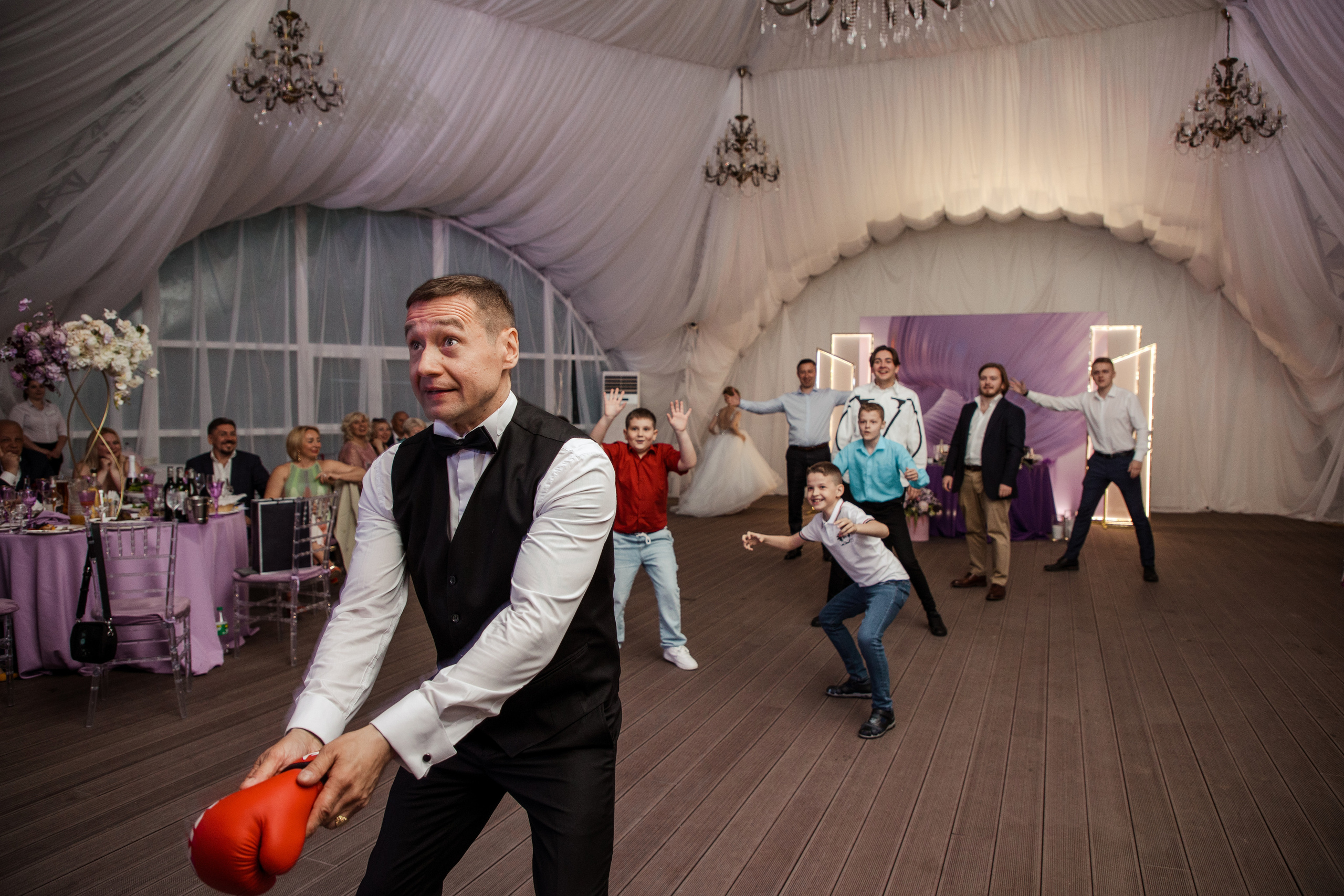 Ольга и Николай. Ведущий на свадьбу в Москве Зубков Алексей