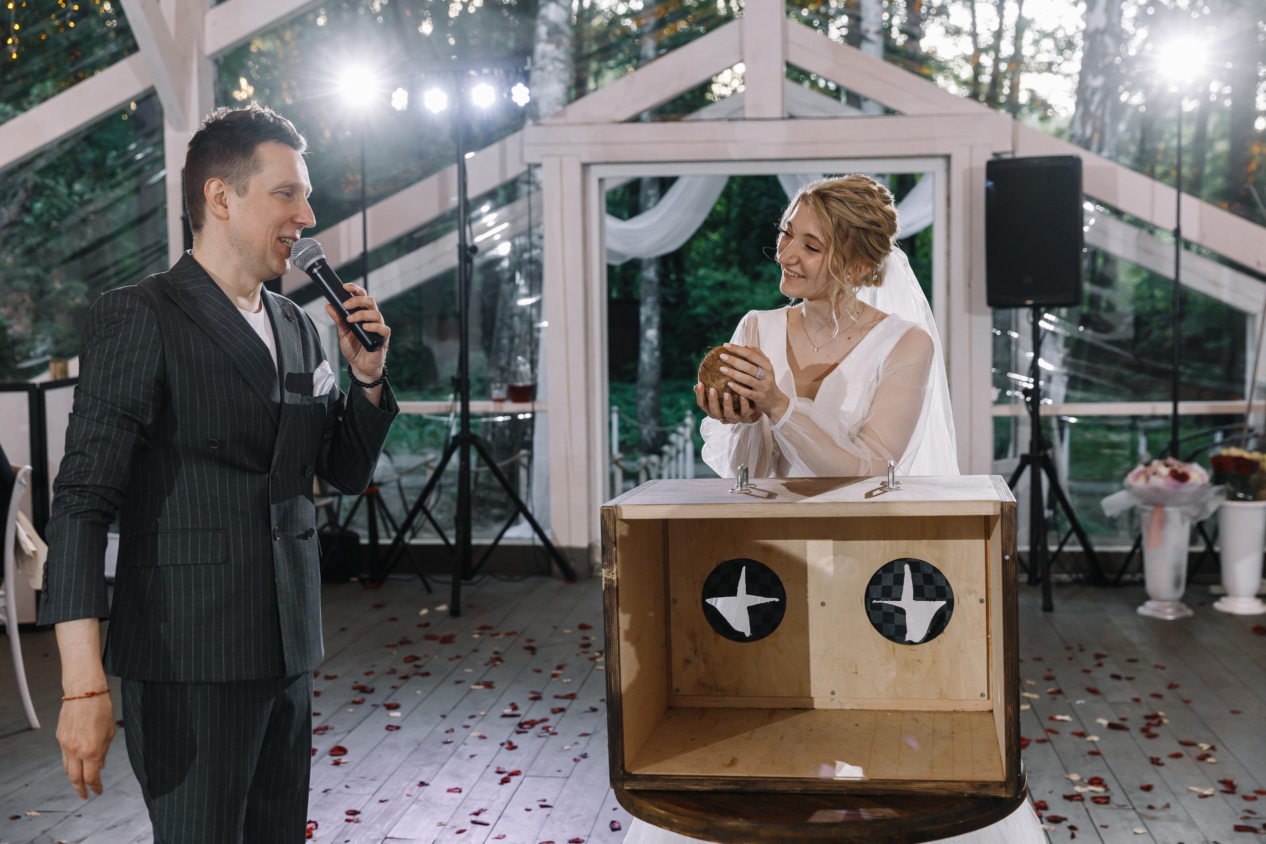 Настя и Никита. Ведущий на свадьбу в Москве Зубков Алексей