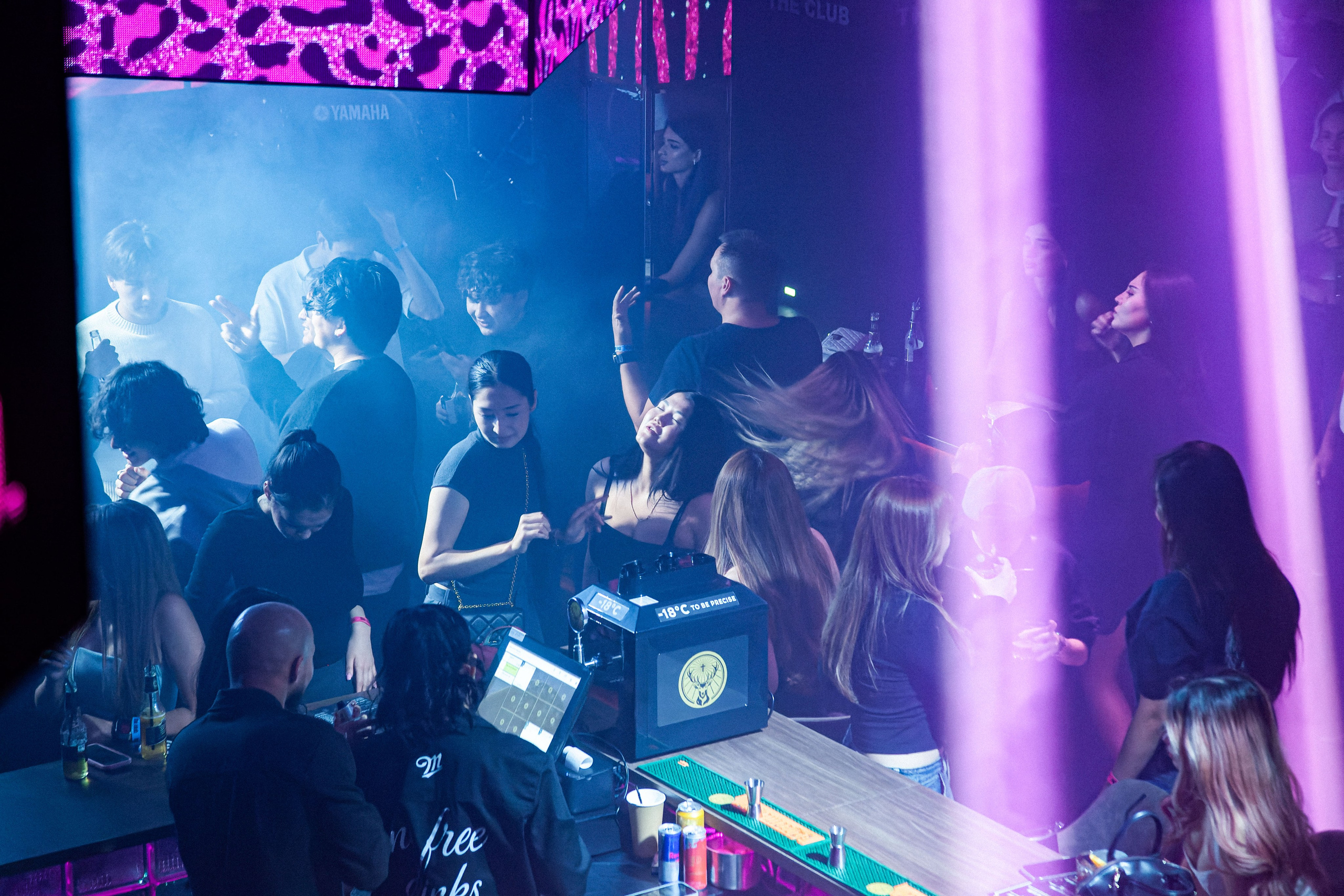 The Club. Портретный фотограф в Алматы Никитин Владимир