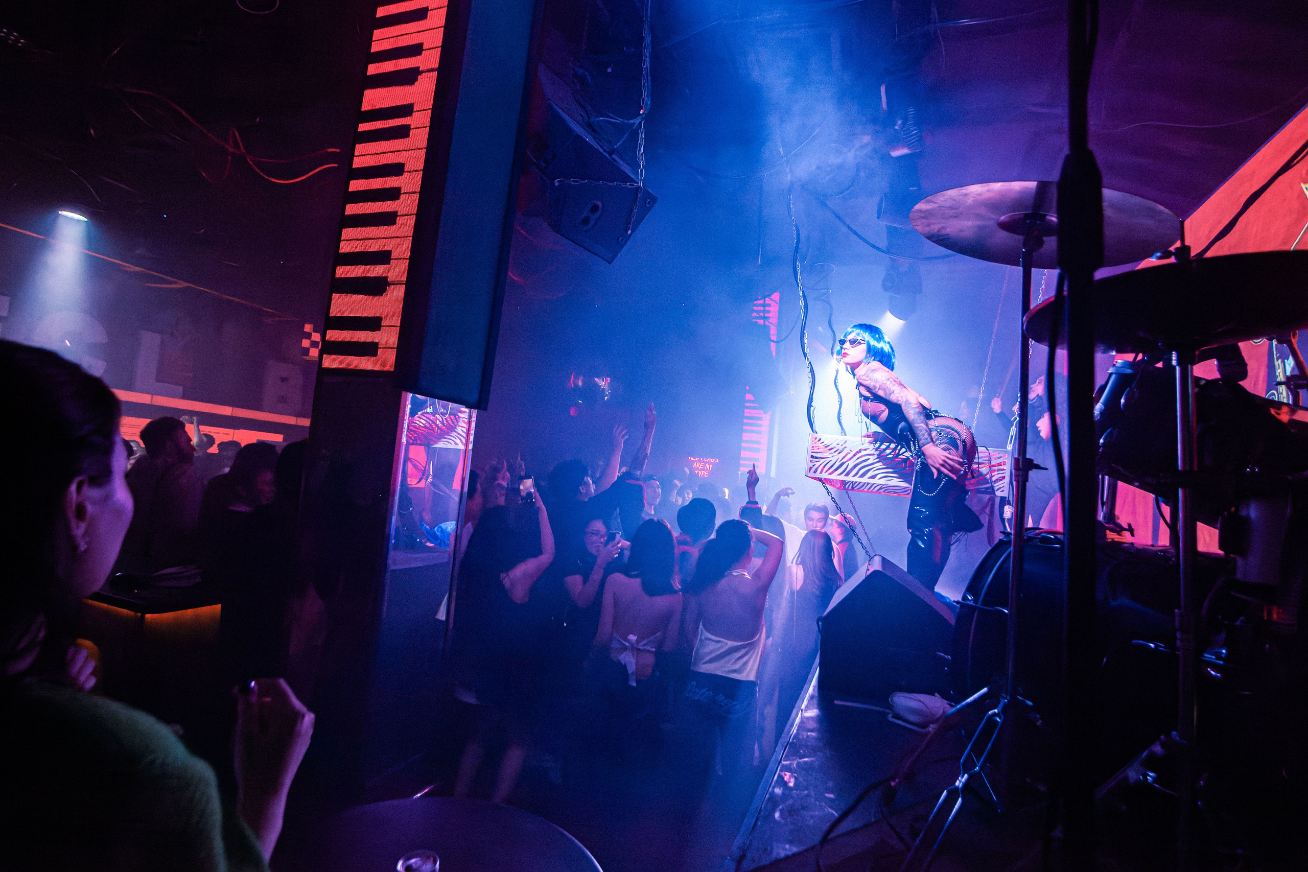 The Club. Портретный фотограф в Алматы Никитин Владимир