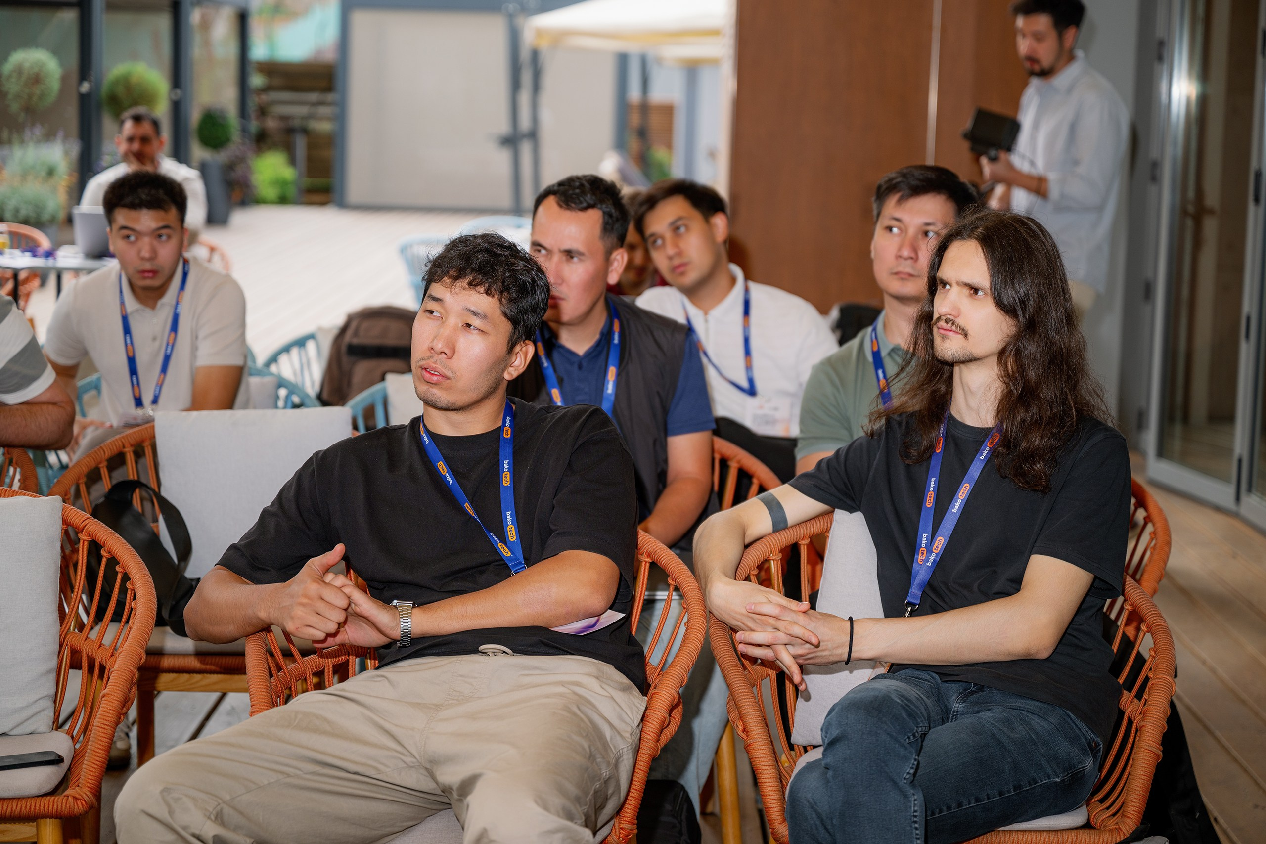 Конференция/Игра в тенис — BakoTech&Cloudfire. Фотограф в Алматы — Алексей Коньков | Репортаж, свадьбы, портреты