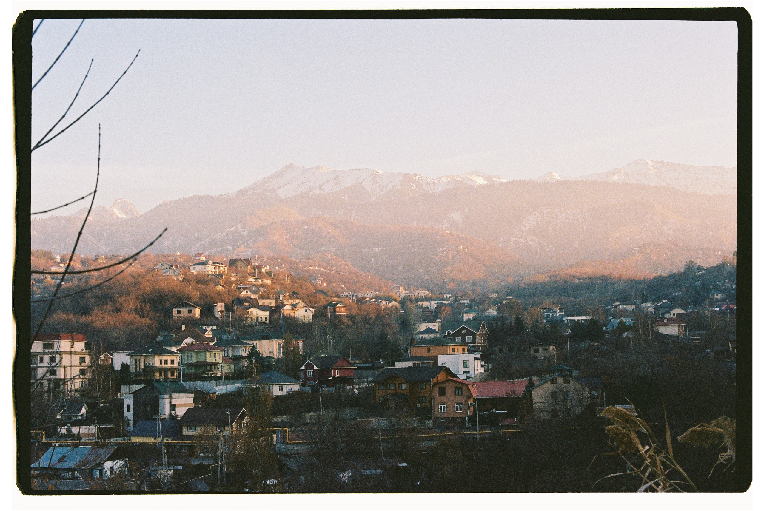 Чимбулак — 2025. Photographer in Almaty — Alexey Konkov | Reportage, Weddings, Portraits, Love Story