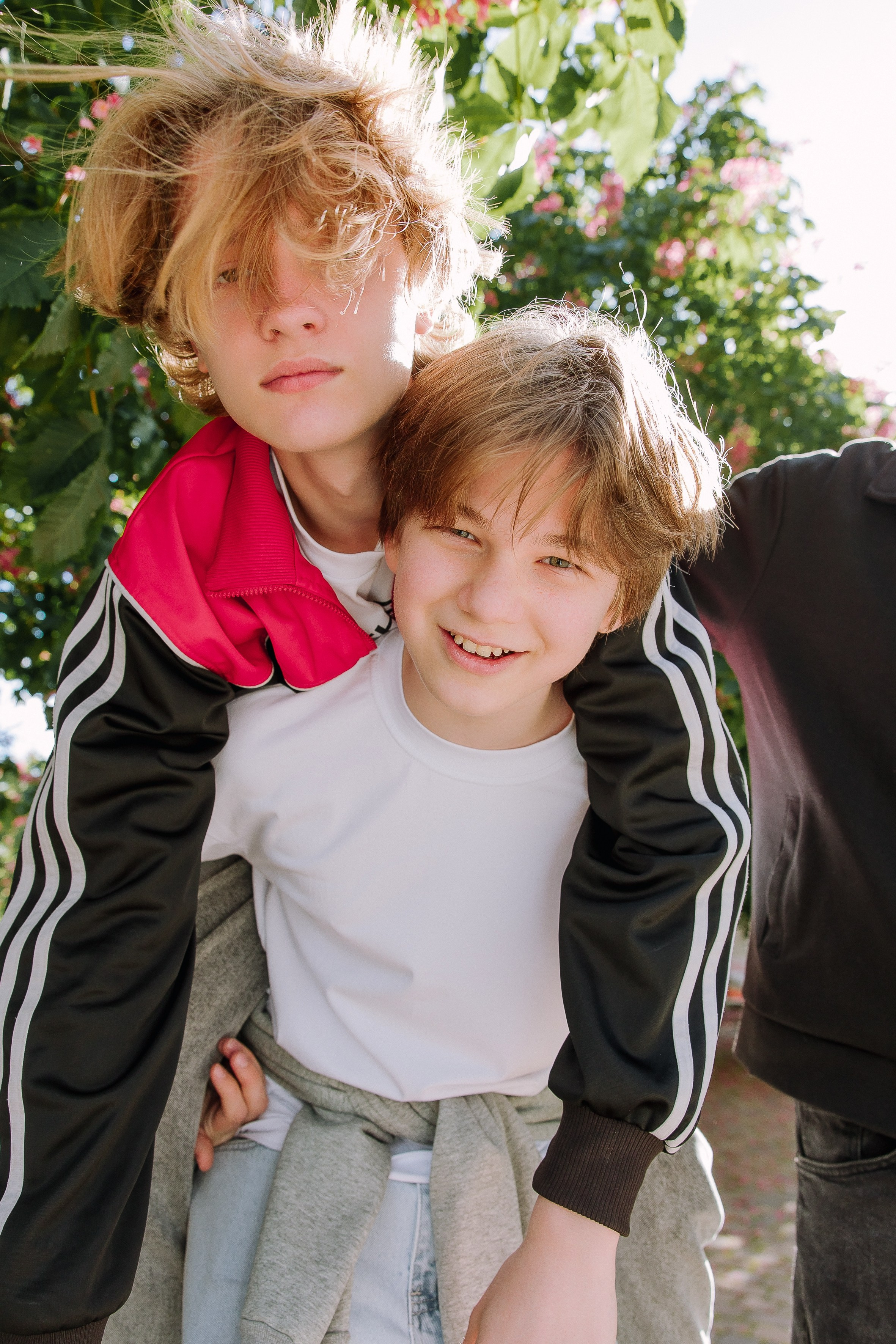 Катшановая Аллея- весна. Выпускные альбомы Натальи Бутко: Новороссийск, Анапа, Геленджик