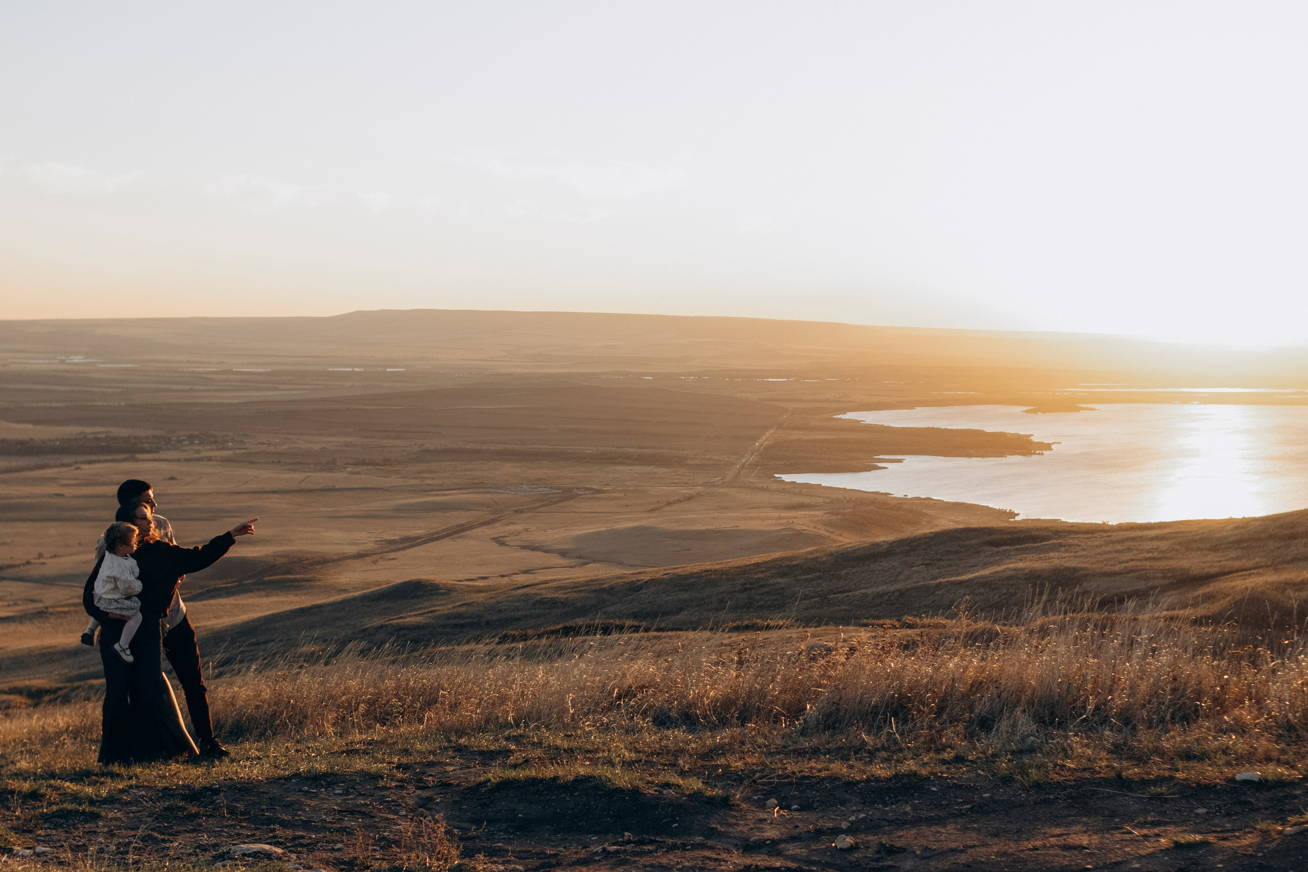 Лиза, Катя, Стас. Главная