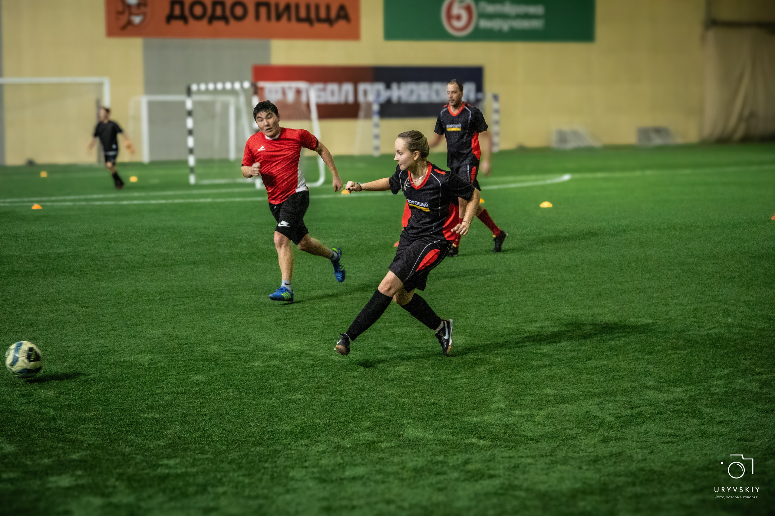 Командор футбол 29.11.2025. Игорь Урывский. Фотограф Красноярск