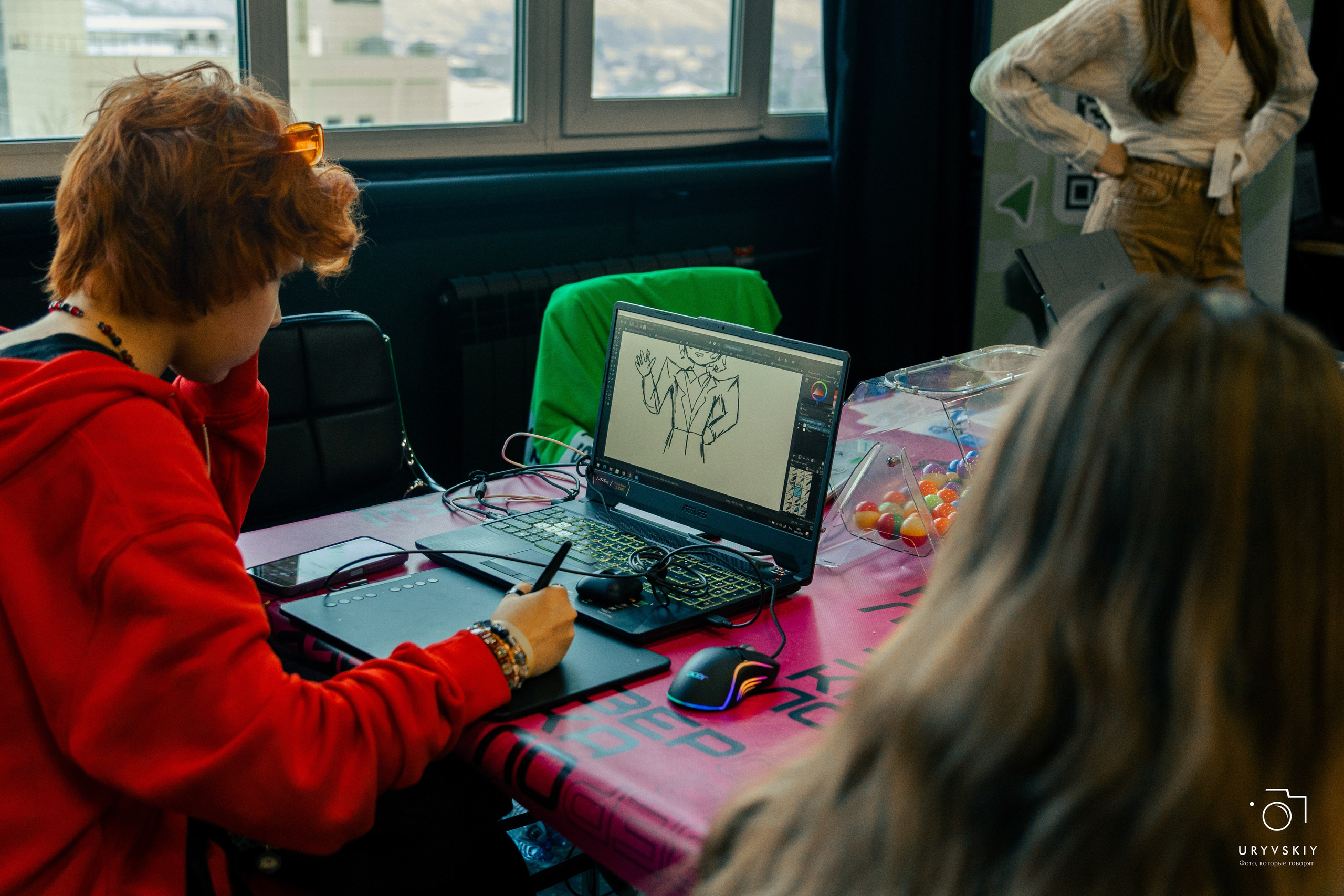 Фестиваль современного городского искусства «ИСКРА». Игорь Урывский. Фотограф Красноярск