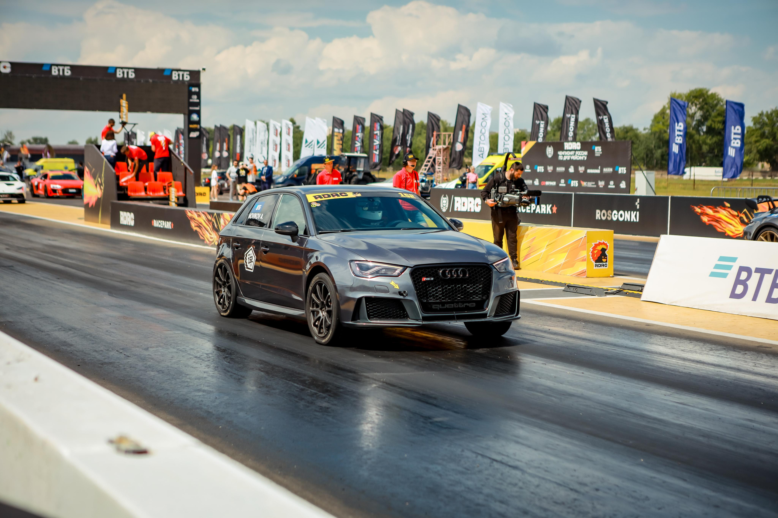 Unlim Fest 2023. Свадебный фотограф Расторгуев Дмитрий