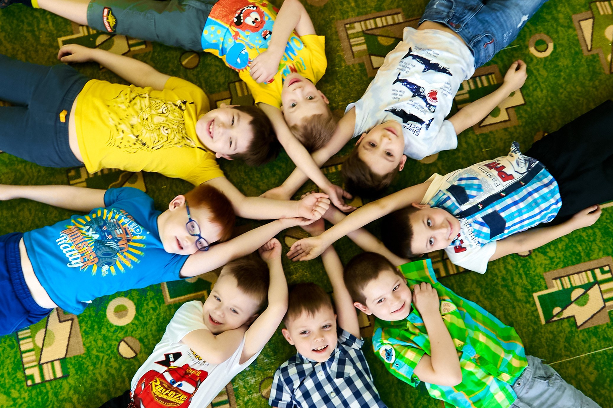 Съёмка в саду. Фотограф в Мурманске Андрей Полярик, фотоальбомы