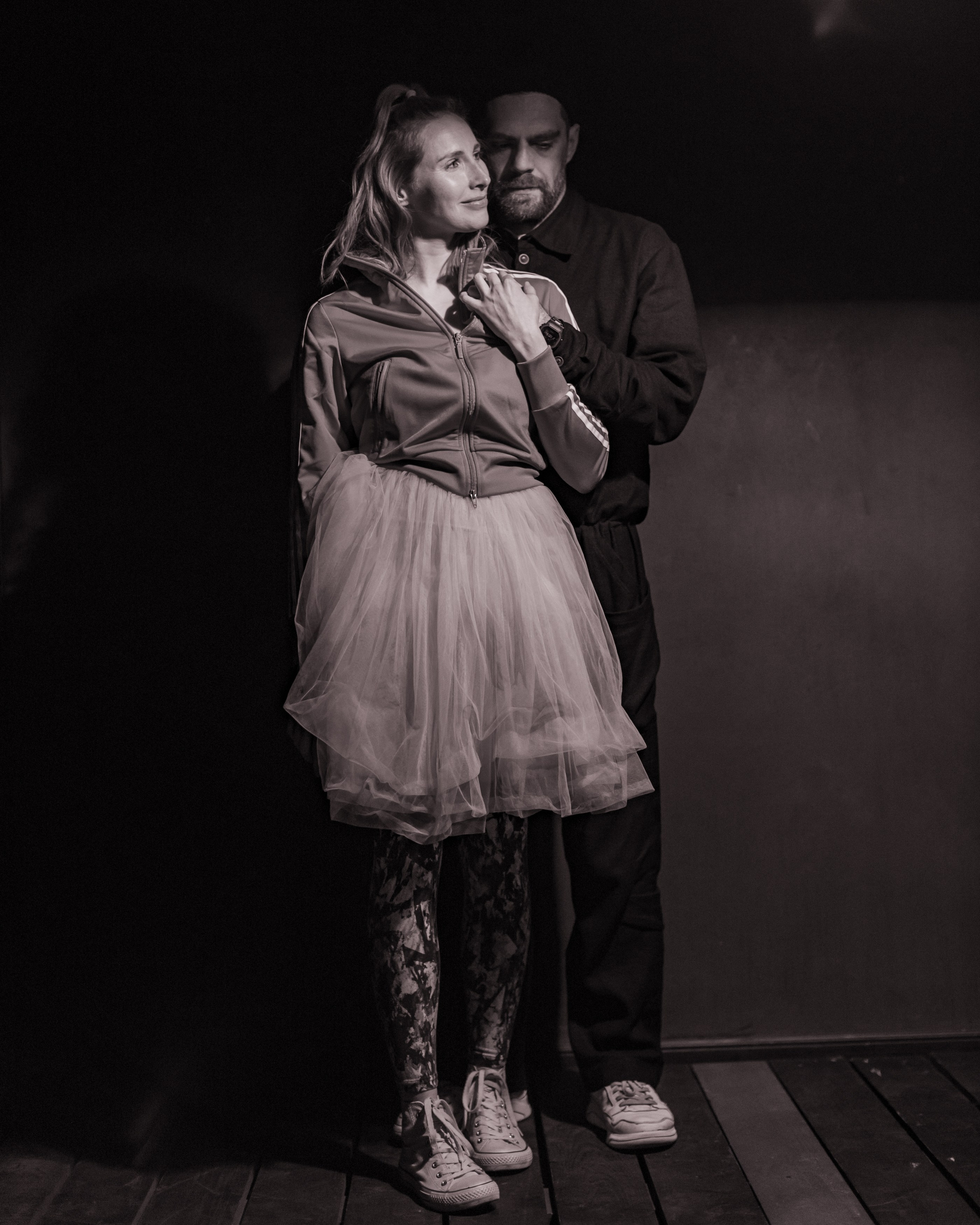 Спектакль «АЛЯСКА». Игорь Березин — фотограф в Москве. Мужские портреты и коммерческая съёмка