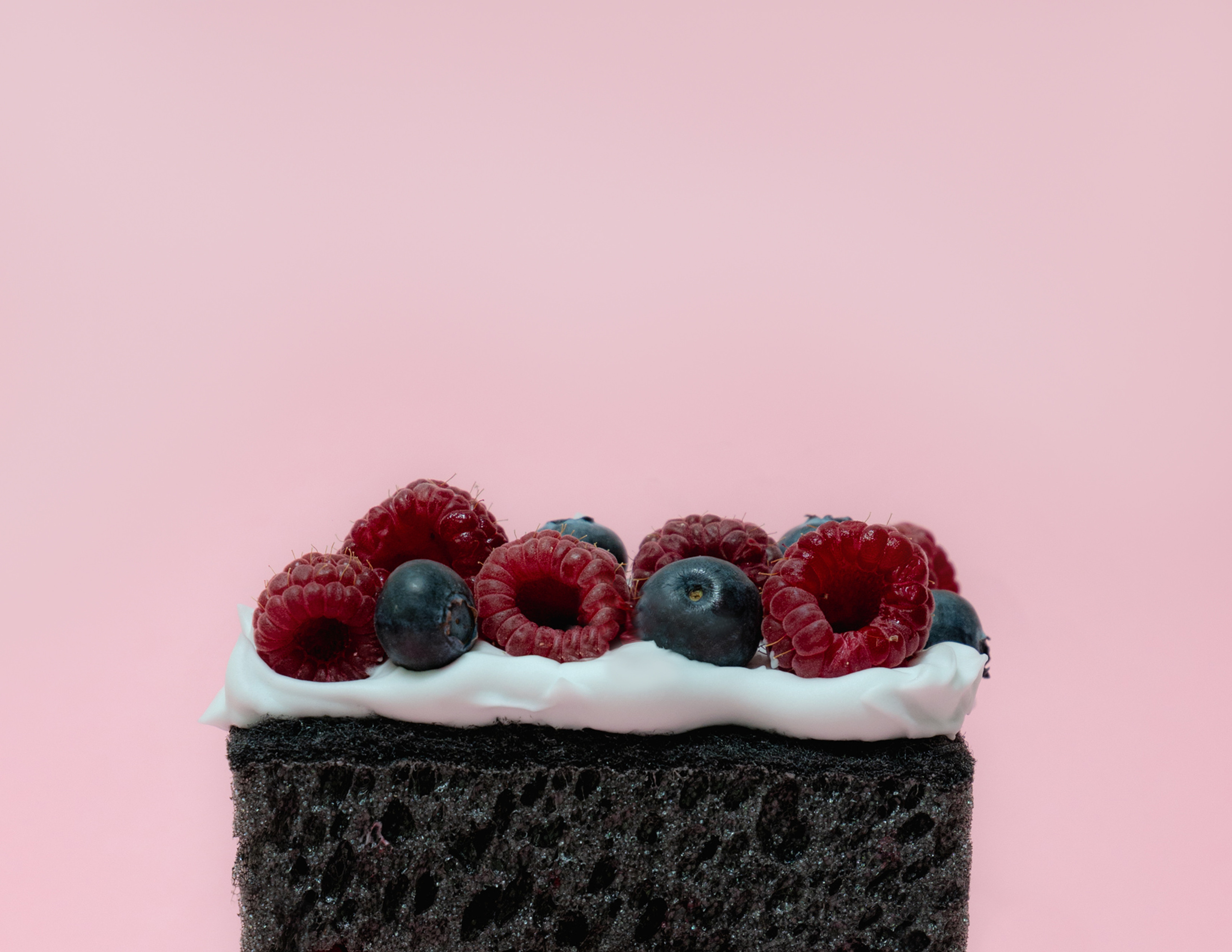 Губки для WB (креатив). Коммерческий фотограф в Казани Ксения Добролюбова