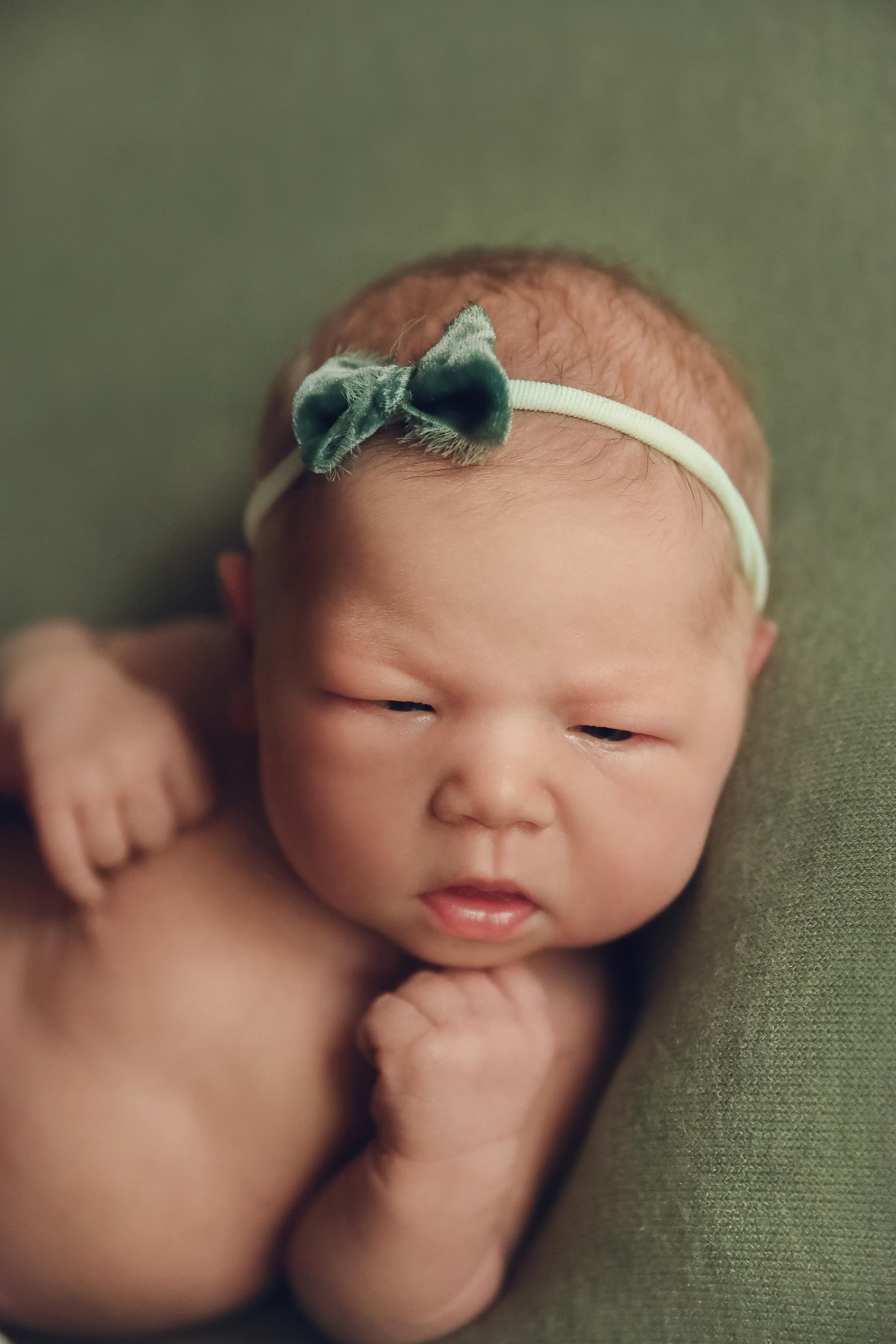 Новорожденные. Семейный фотограф и фотограф новорожденных в Санкт-Петербурге Алевтина