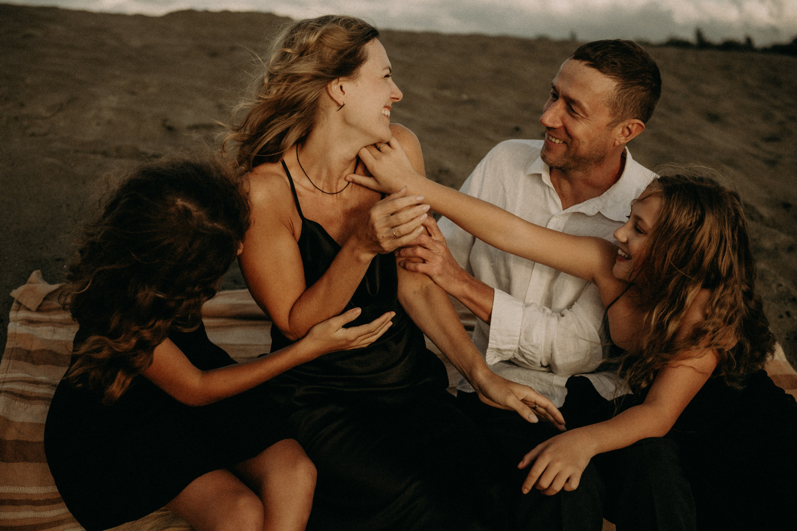 Семейные фотографии. Фотограф в Барнауле Дарья Бутурлакина. Люби.Цени.Касайся