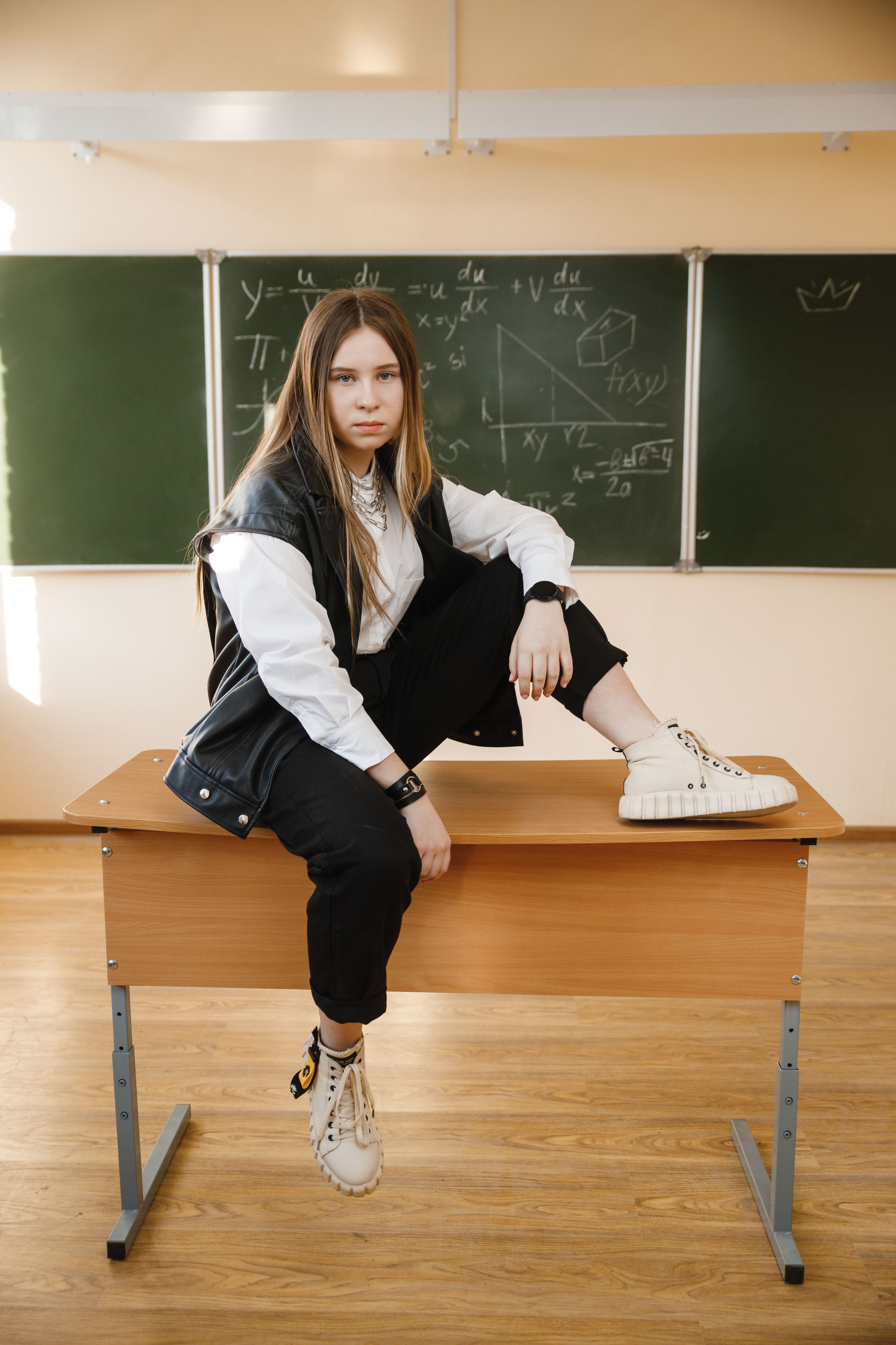 Выпускные школьные альбомы. Фотограф Андрей Баксов