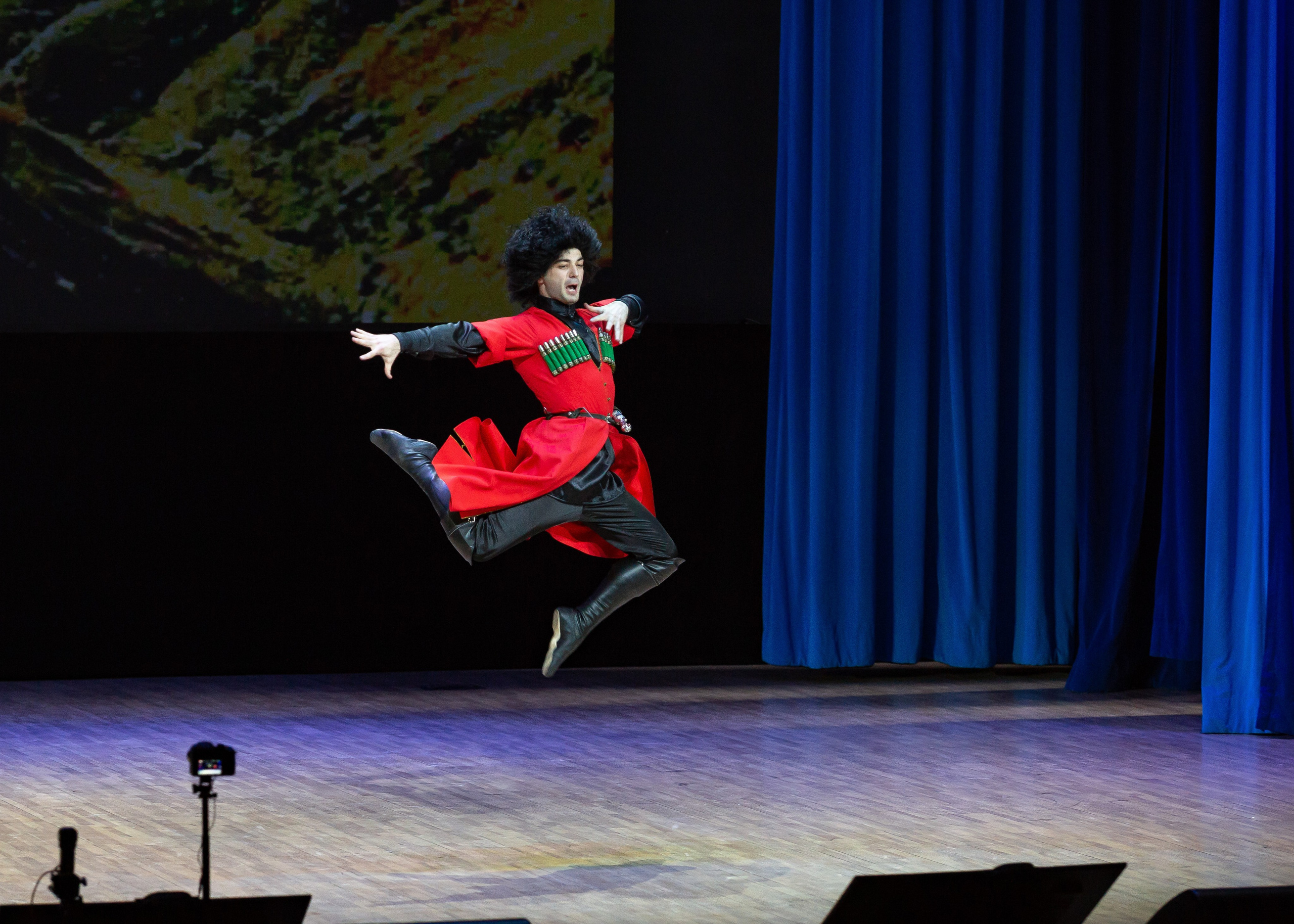 Юбилейный концерт танцевального коллектива «Адыги». Репортажный фотограф в Москве