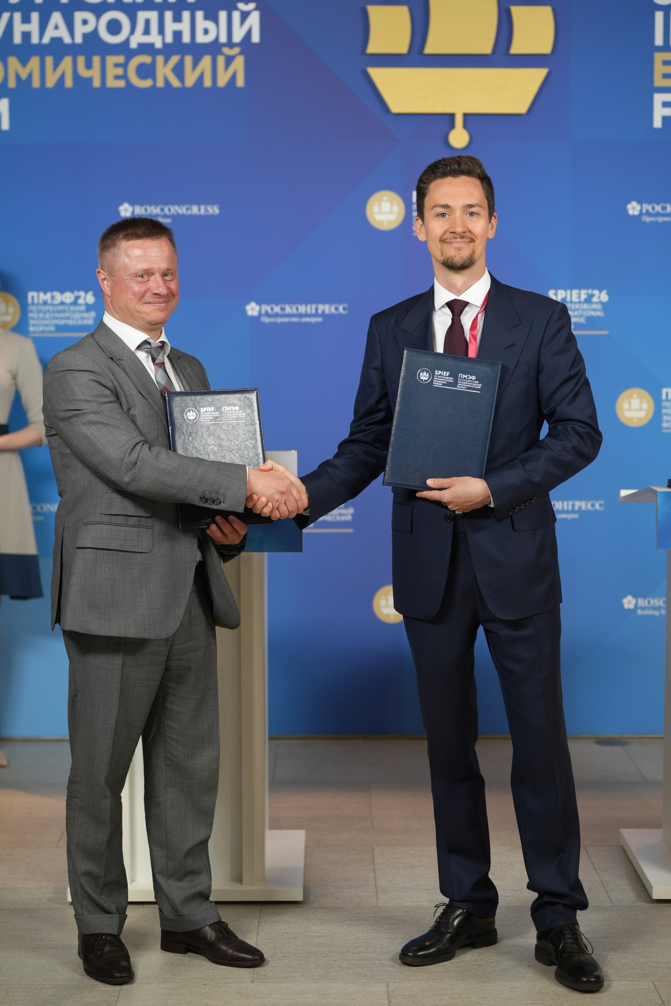 ПМЭФ 2026. Фотограф-видеограф в Санкт-Петербурге Владимир Нестеров