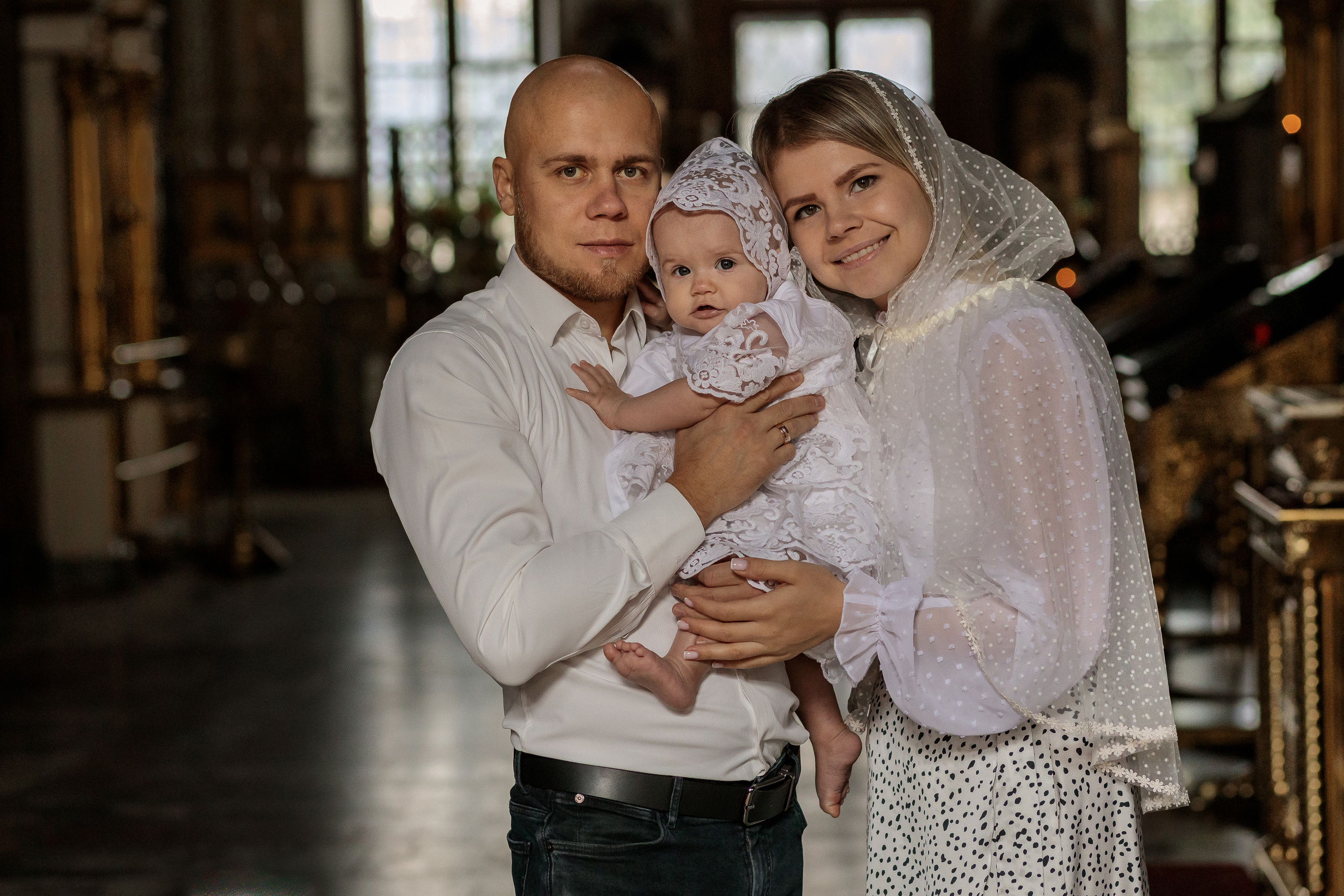 Крещения и венчания. Фотограф на крещение в Москве Нина Лобасова