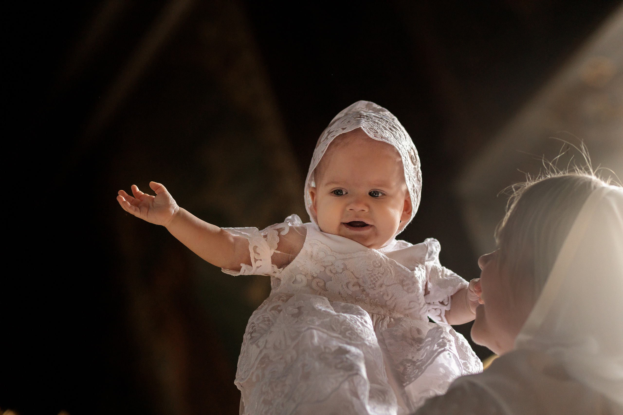 Крещения и венчания. Фотограф на крещение в Москве Нина Лобасова