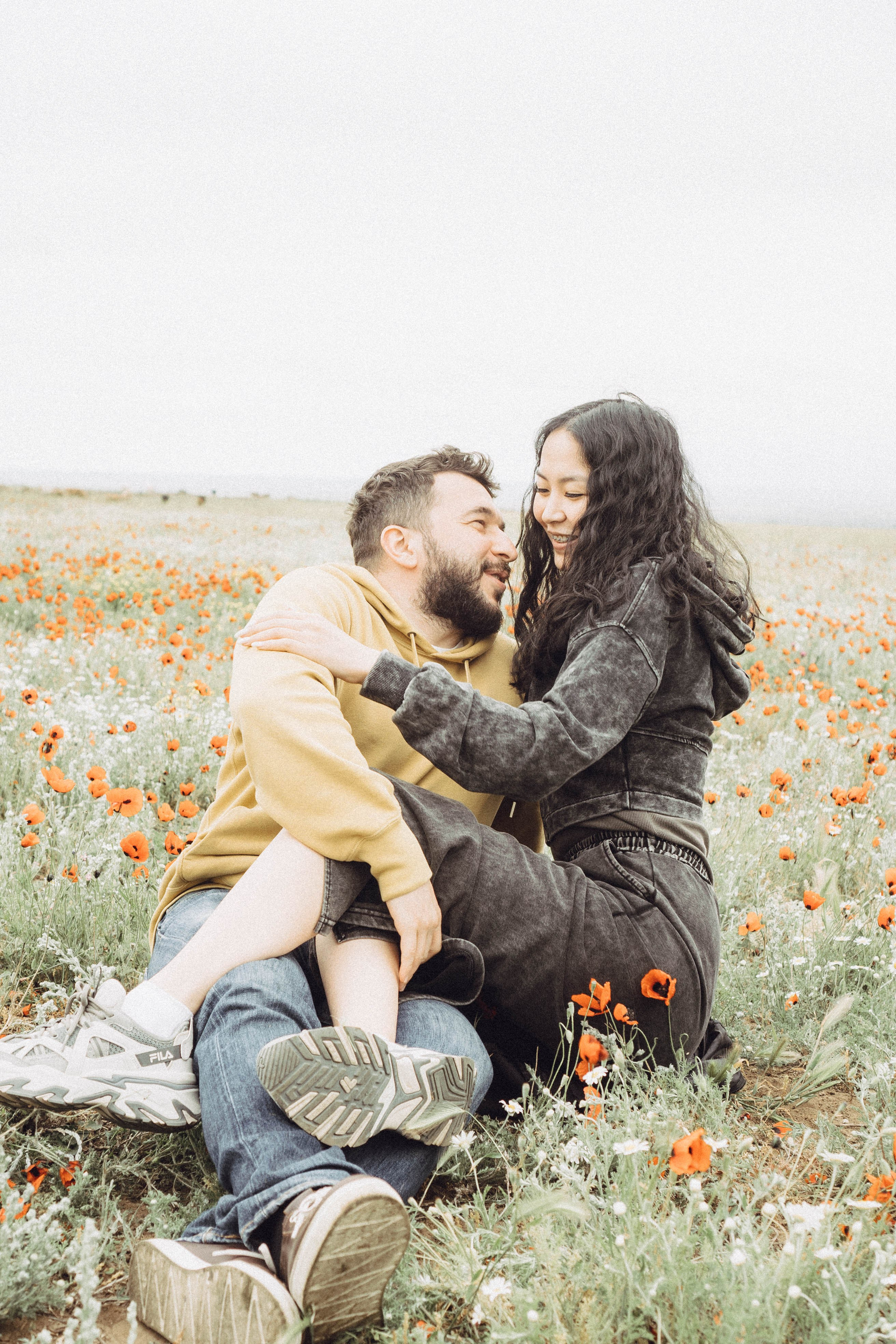 Любовь в маковом поле. Профессиональный фотограф, Санкт-Петербург — Виктория Богомолова
