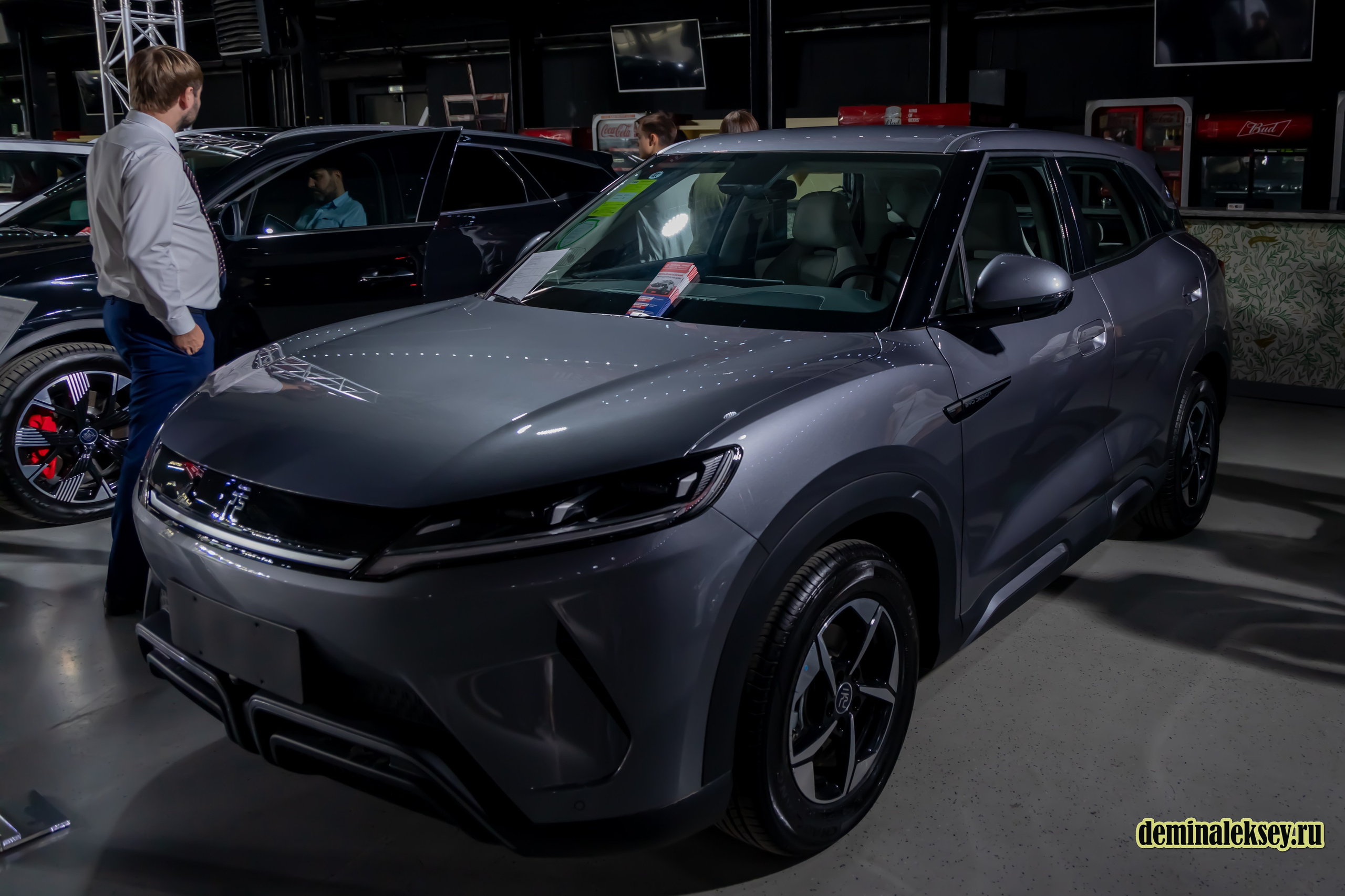 Chinese Motor Show 2024. Репортажный, семейный и студийный фотограф в Москве Демин Алексей