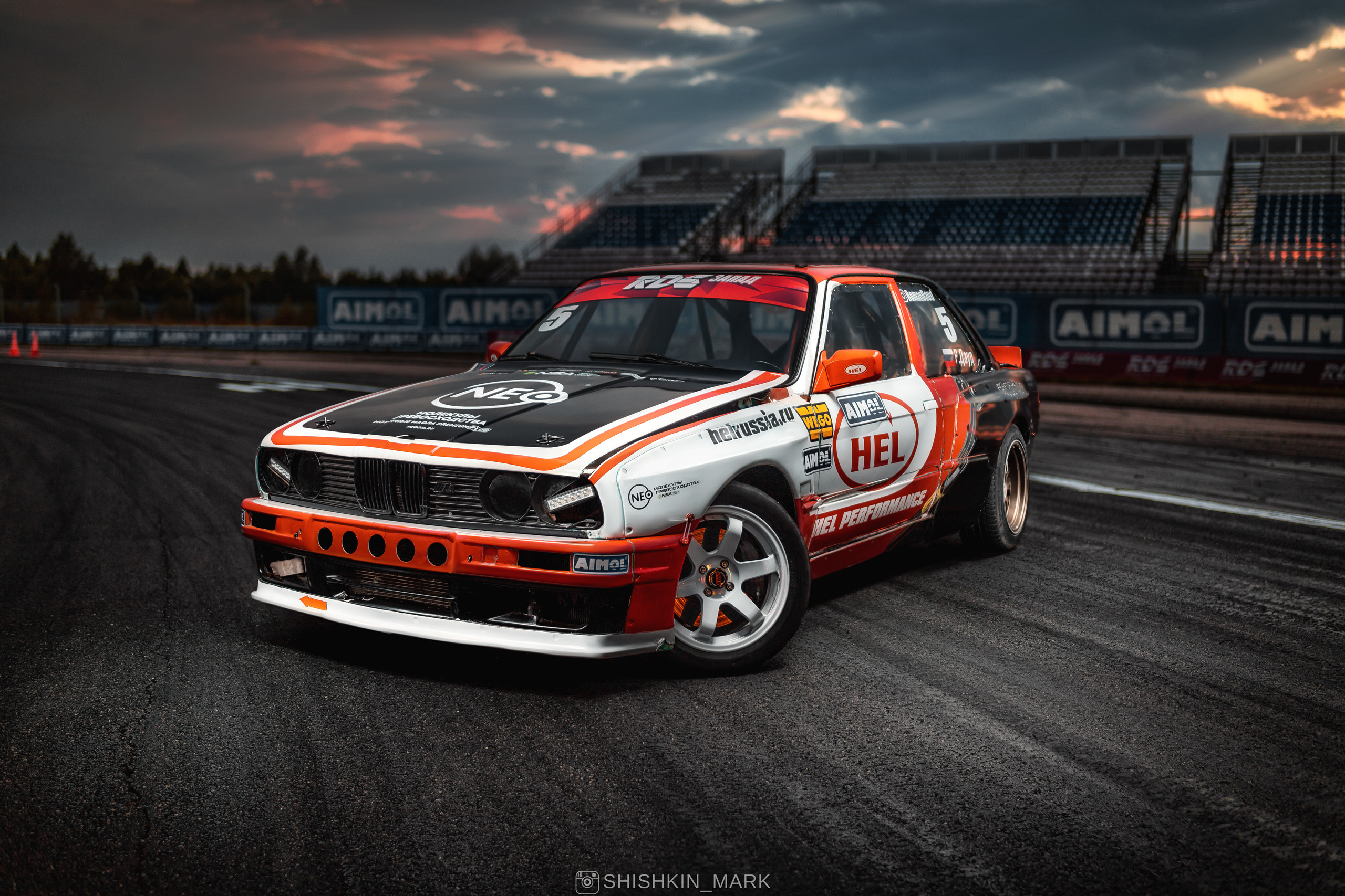 Ночная съемка BMW E30 Романа Дауда. Марк Шишкин — репортажный фотограф в Воронеже и России