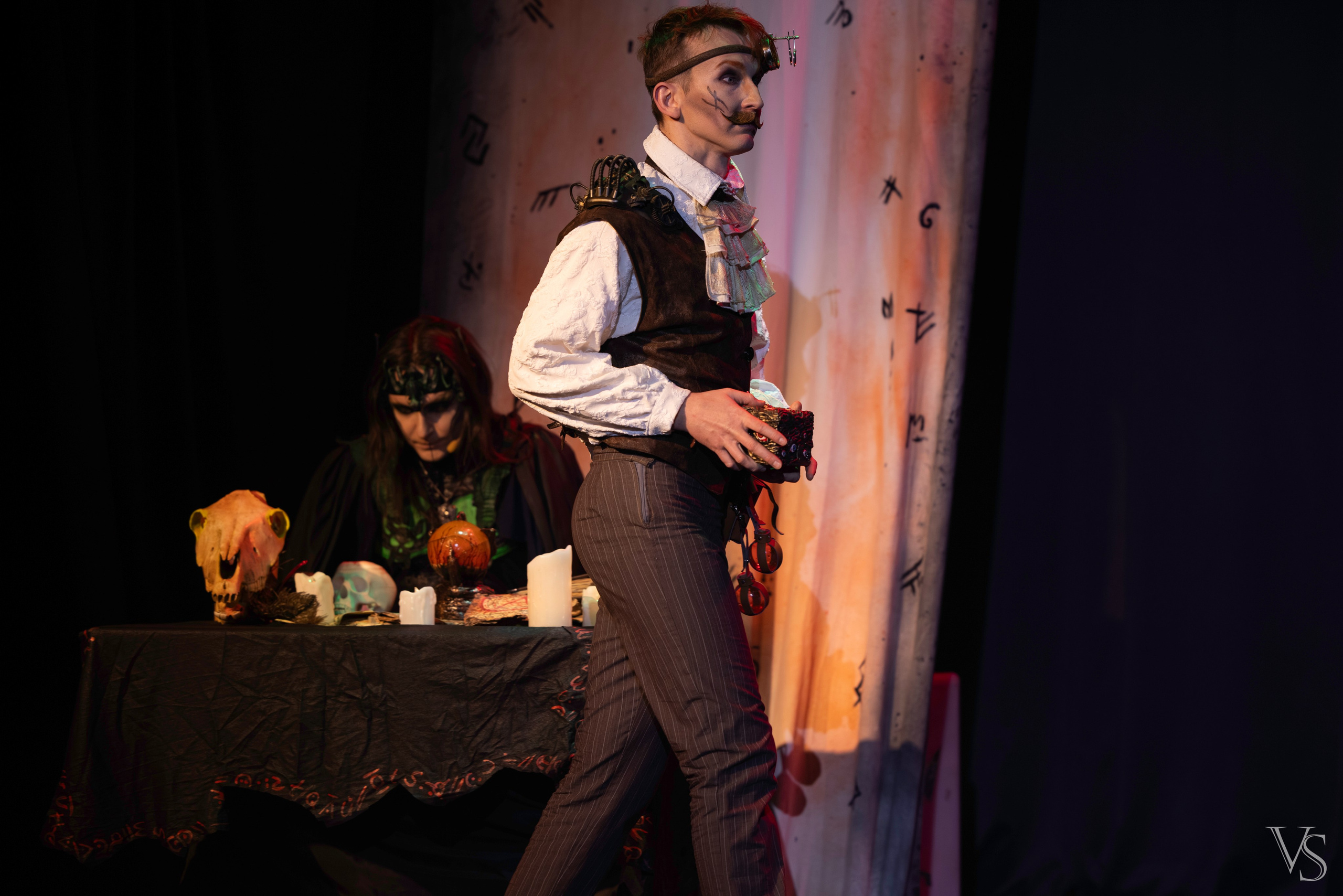 Книга стихий 25.01. Фотограф Виктор Степанов