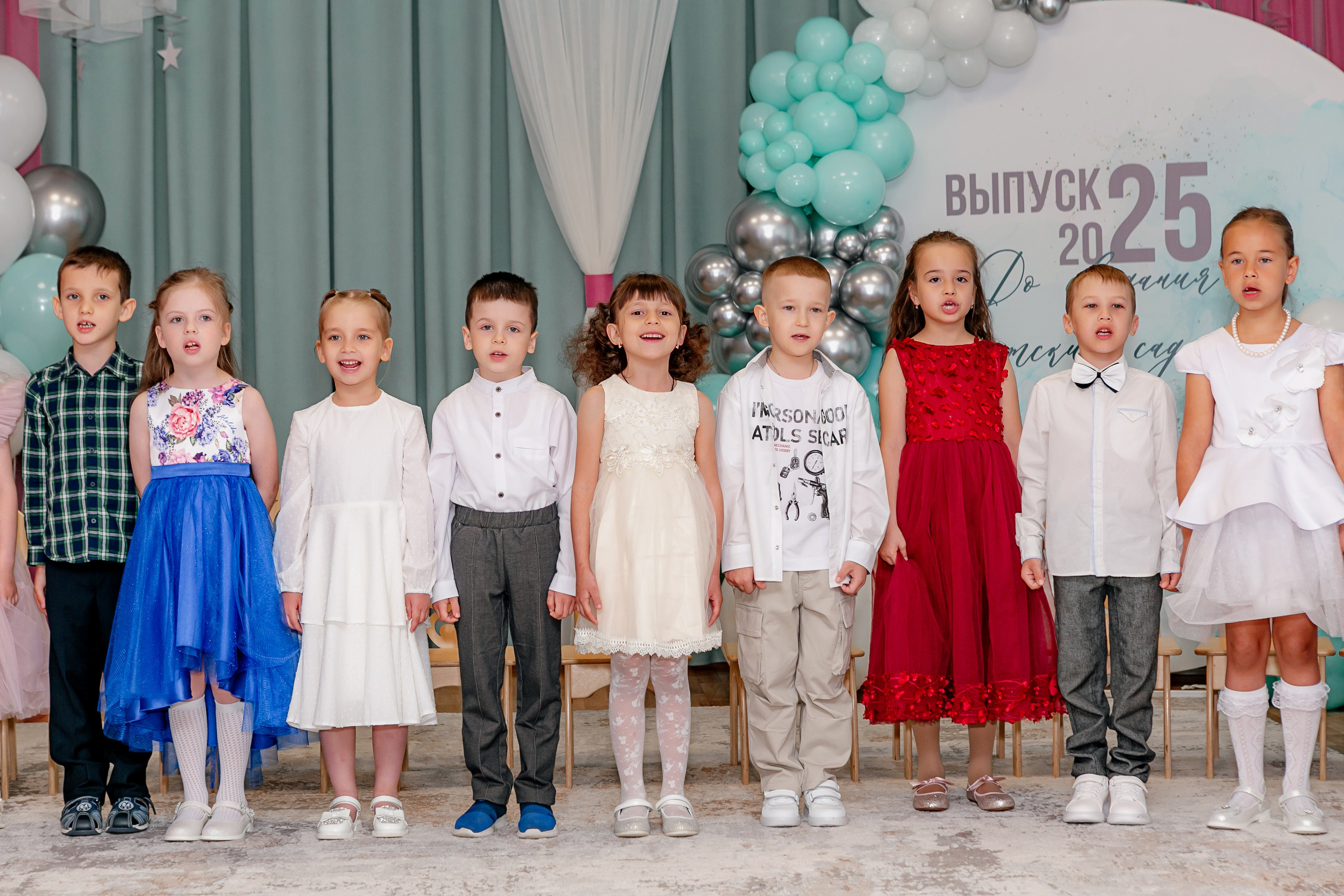 ВЫПУСКНОЙ ДЕТСКИЙ САД. Контент фотограф, съемка для маркетплейсов, фуд съемка и репортажи в Новосибирске Ралия Галеева