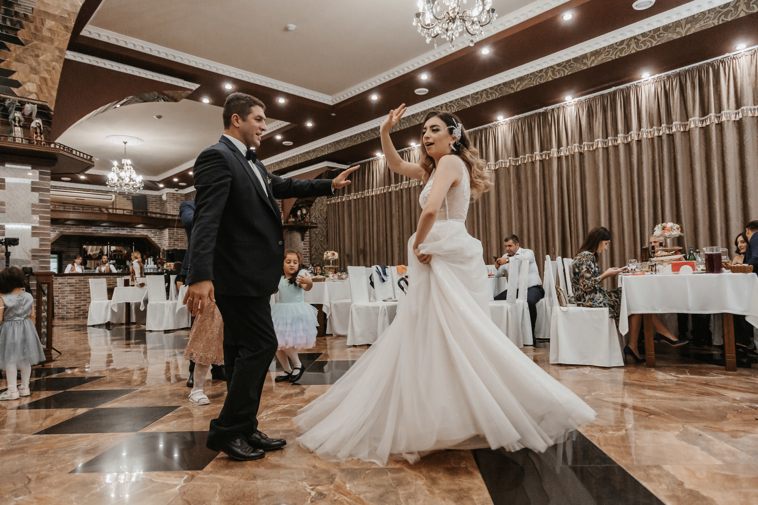 Арпине и Нарек. Свадебный семейный фотограф в Иркутске Светлана Светлакова