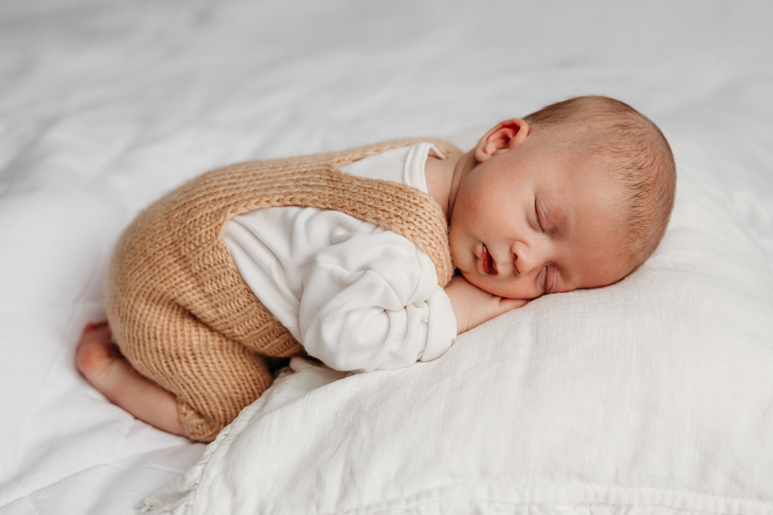 Адам. Семейный и детский фотограф в Краснодаре. Фотограф новорожденных. Фотограф ньюборн. Фотограф родов Краснодар. Катя Угнивенко