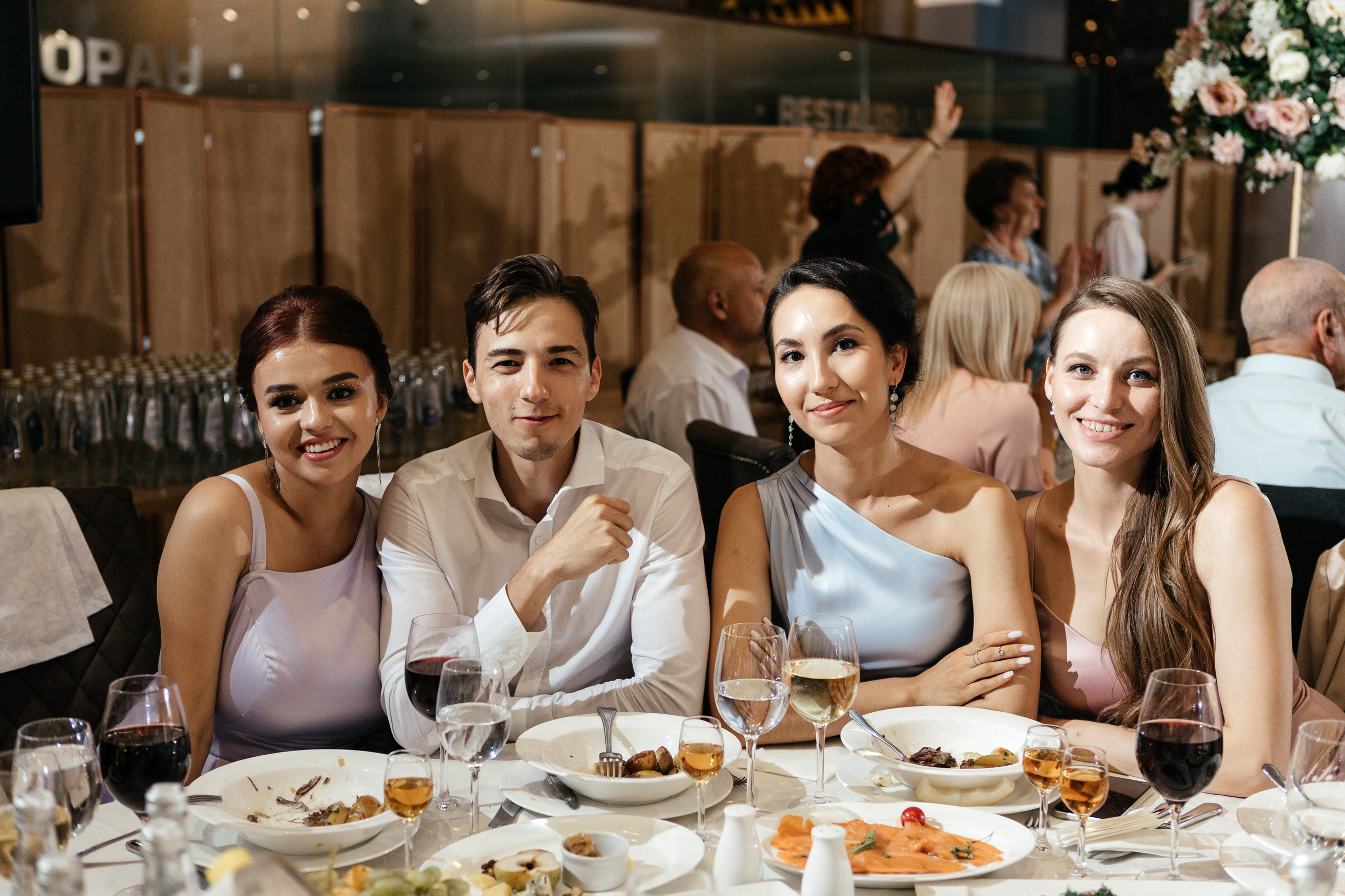 Свадебный фотограф Уфа — Руслан ГабдлисламовЖивые эмоции, красивые кадры, воспоминания на всю жизнь.Работаю по всей Республике Башкортоста. Свадебный фотограф Уфа Руслан Габдлисламов