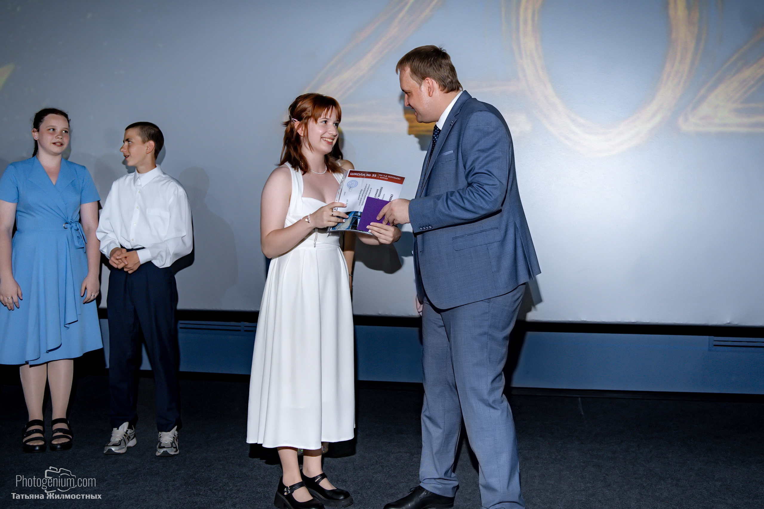 Выпускной 9"Д» класс школа № 35. Фотограф Нижний Новгород Татьяна Кейод