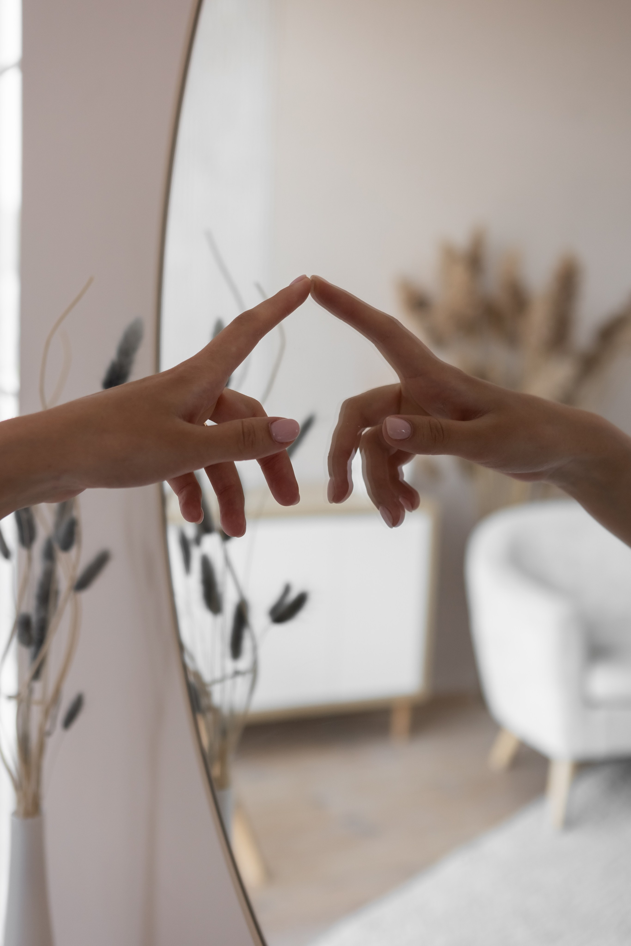 Даша — сборы невесты в студии. Свадебный фотограф, фотосъемка в Крыму, Севастополе, Симферополе, Ялте