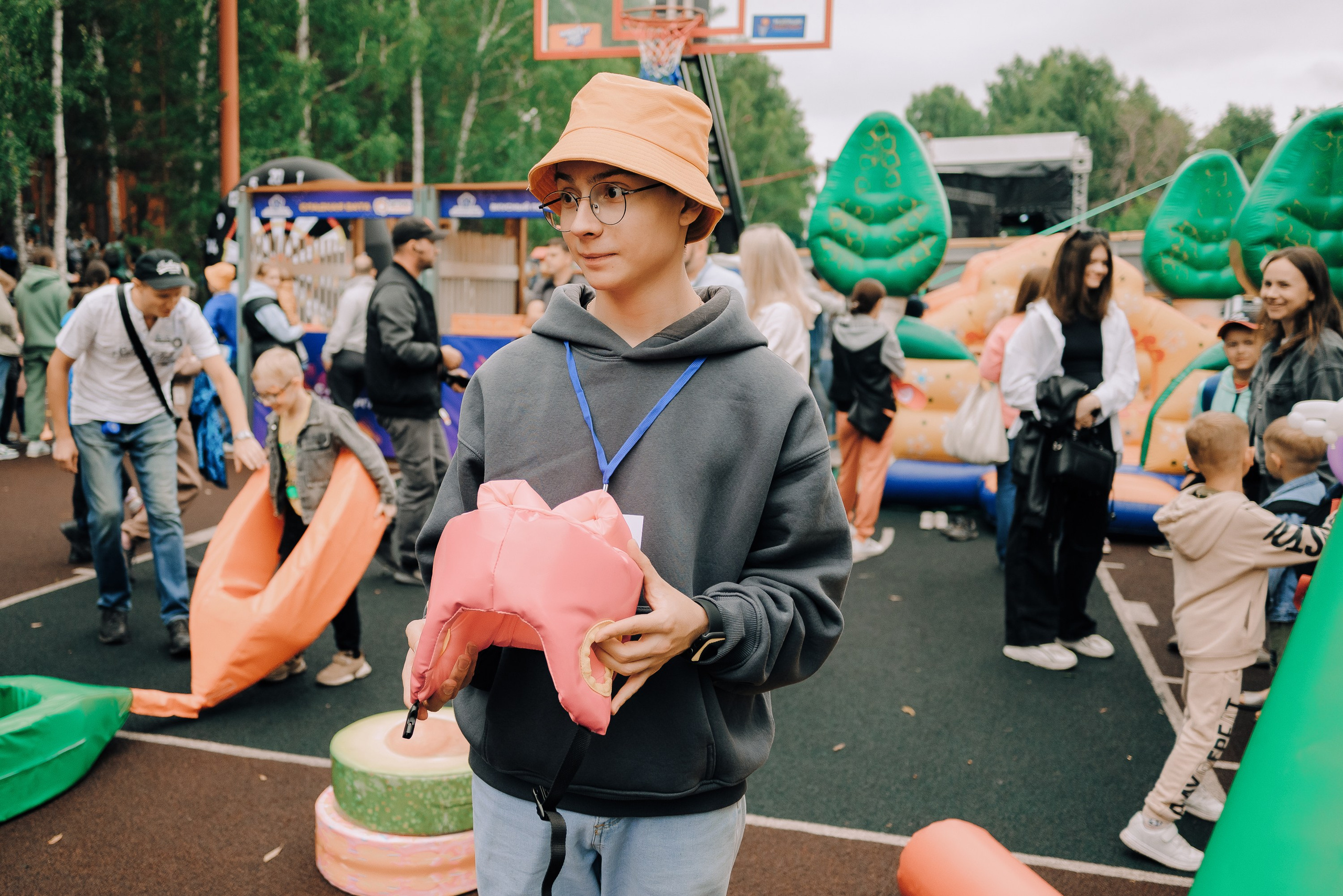 ДЕНЬ МЕТАЛЛУРГА. ЧЕЛЯБИНСКИЙ ЦИНКОВЫЙ ЗАВОД 2023. Репортажный фотограф Зуев Роман г. Челябинск