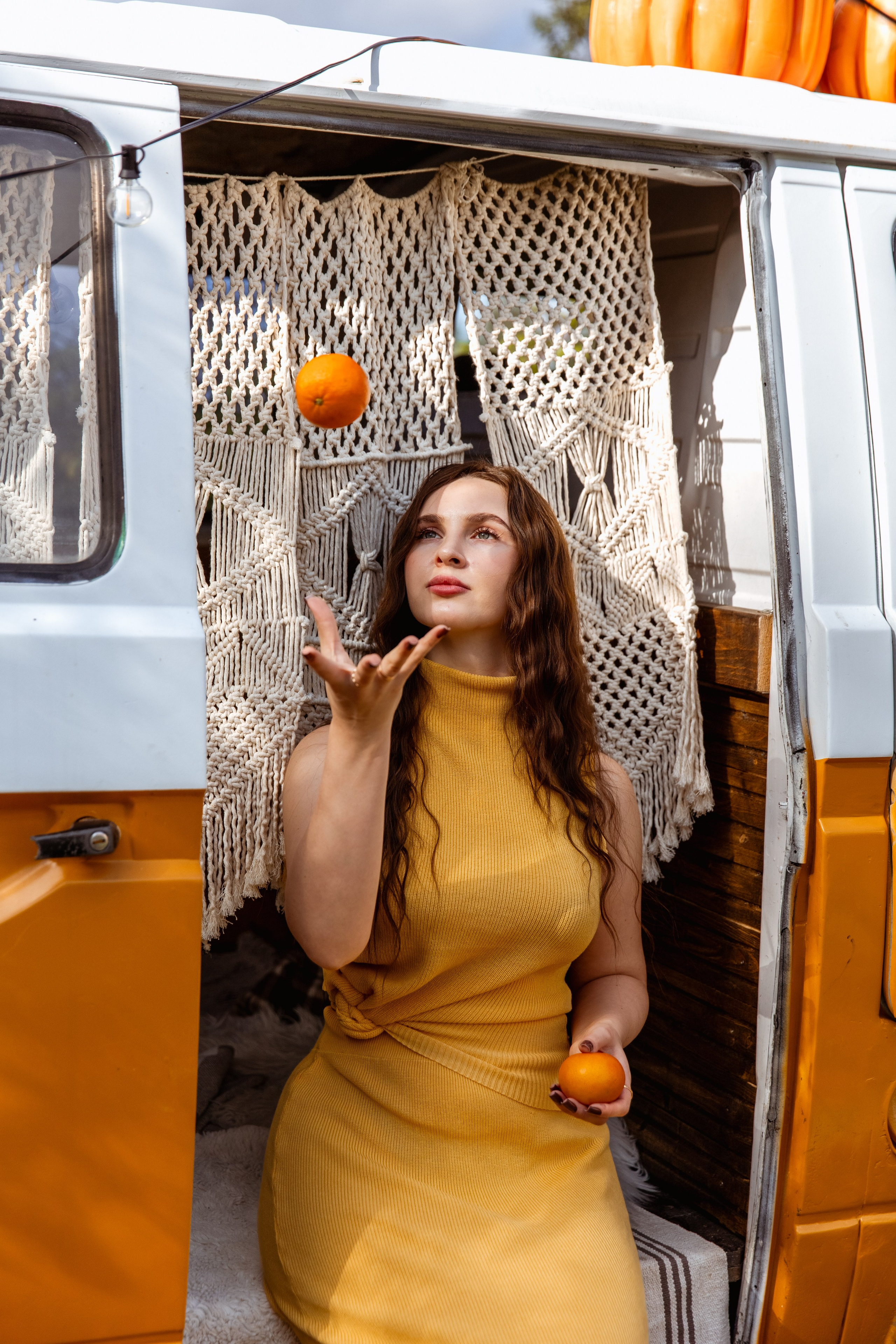 Подруги на даче. Свадебный и семейный фотограф Москва и Московская область