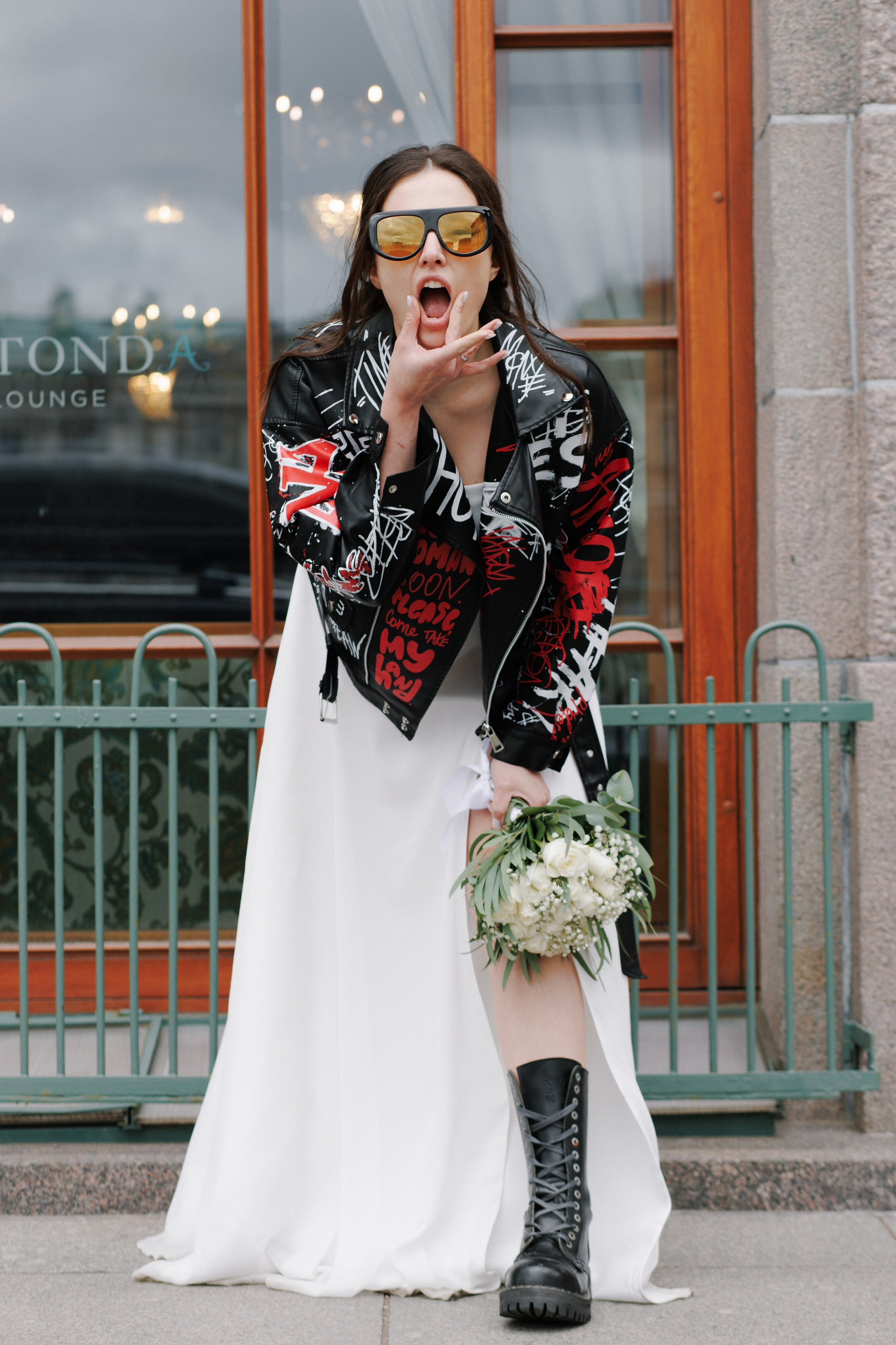 Два образа на этих снимках. Свадебный фотограф СПБ