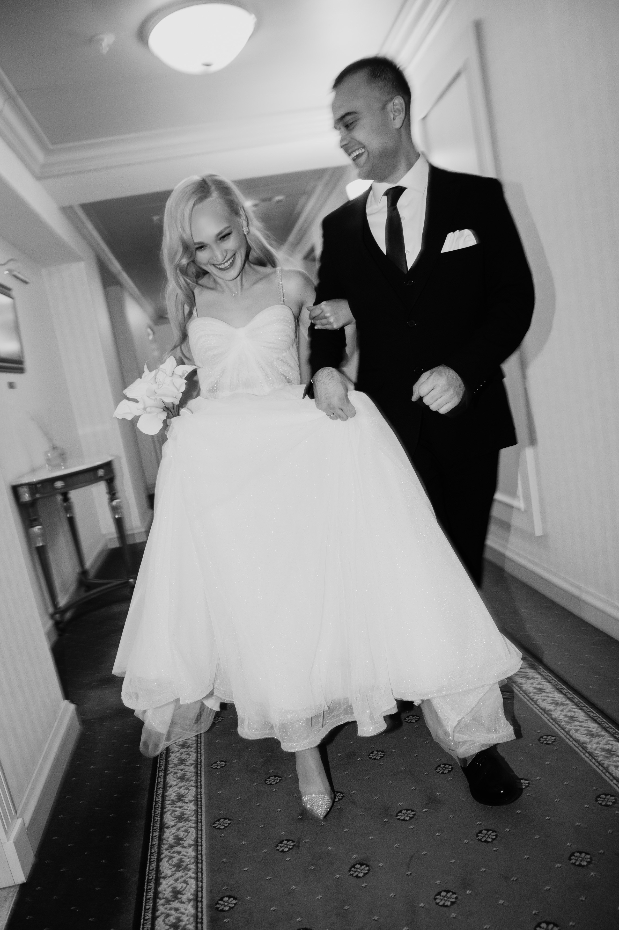 Свадебная фотосессия в Radisson Collection Hotel мск. Свадебный и портретный фотограф в Москве Жердев Даниил