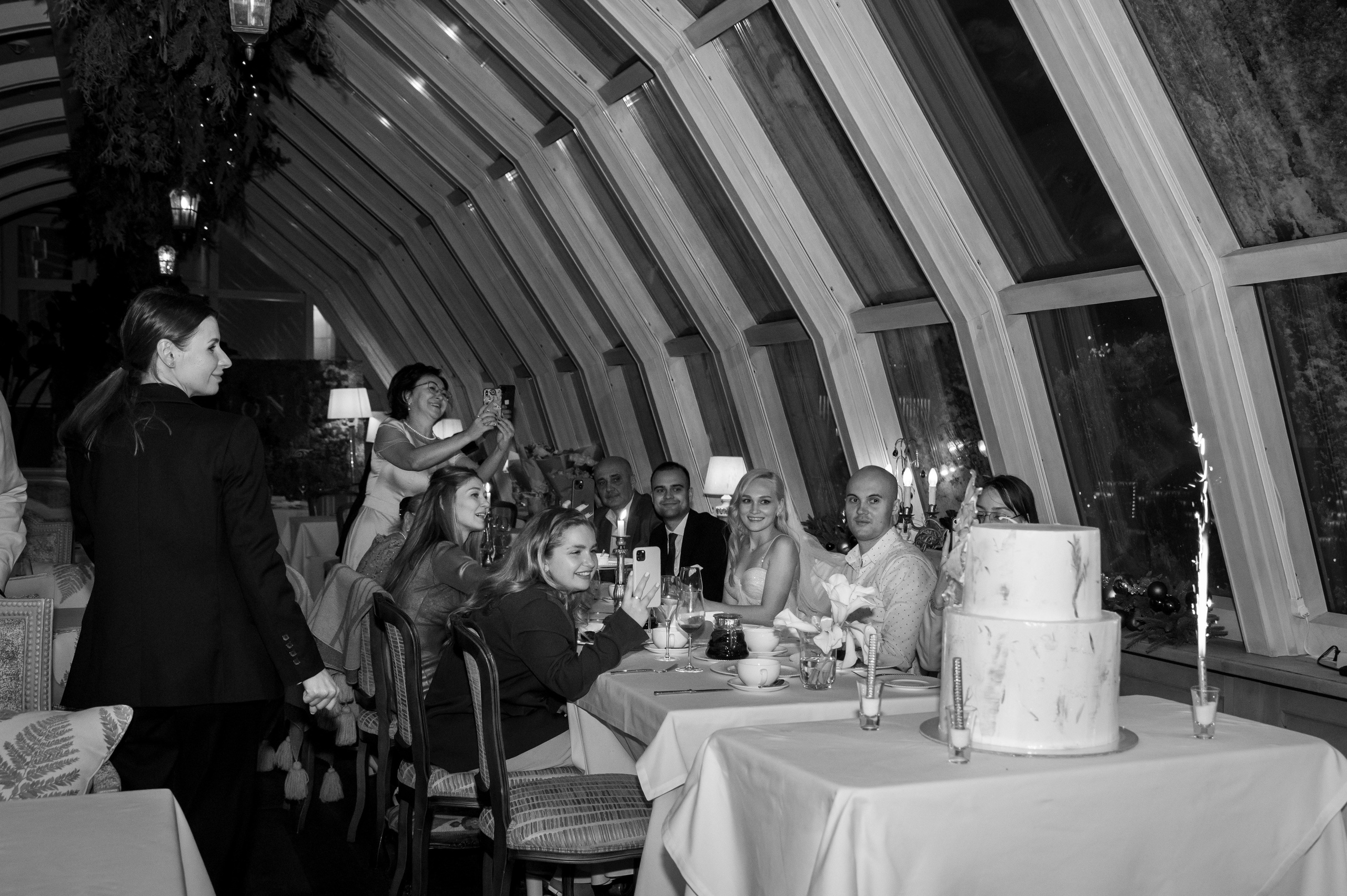 Свадебная фотосессия в Radisson Collection Hotel мск. Свадебный и портретный фотограф в Москве Жердев Даниил