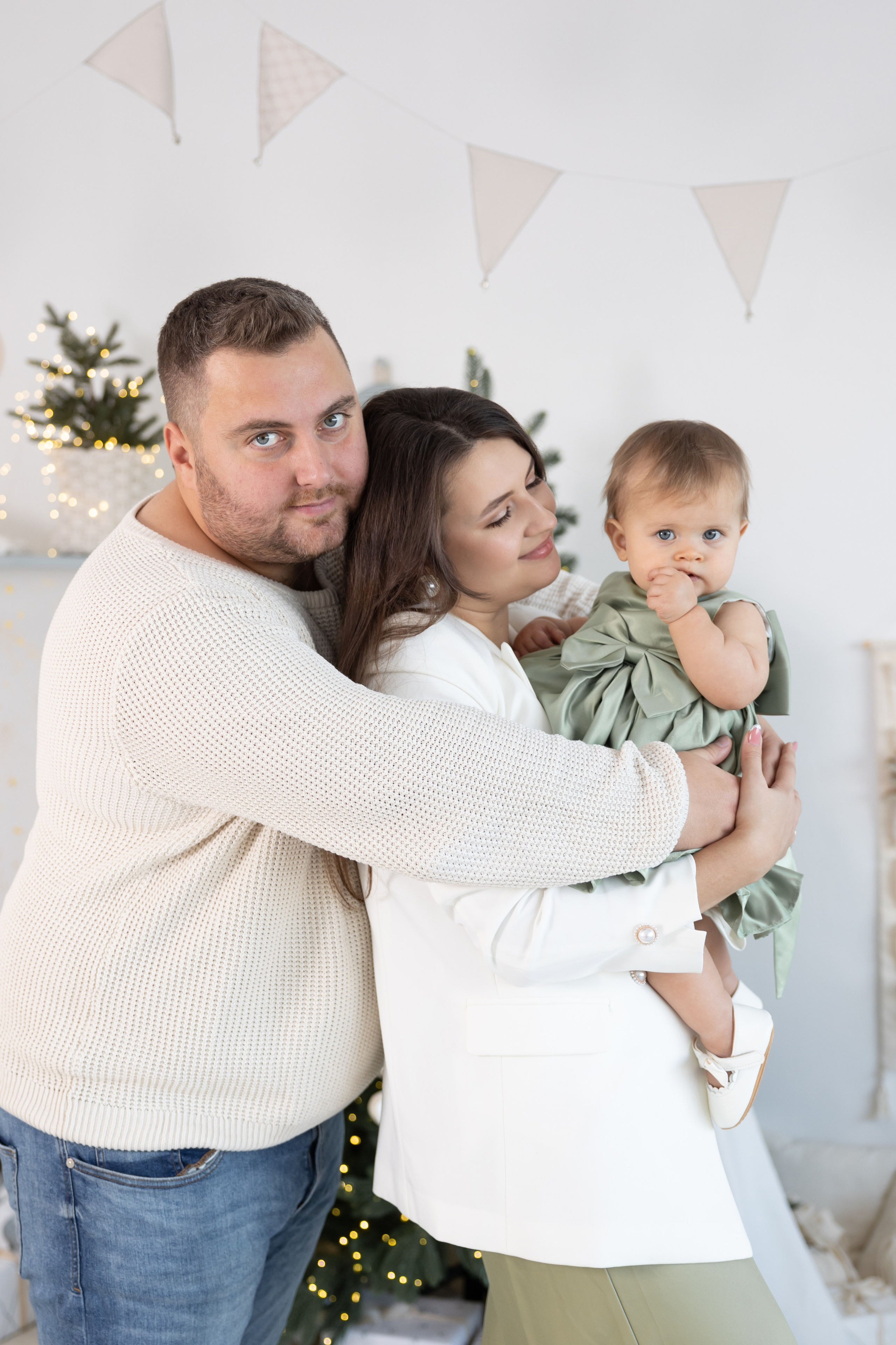 Кирилл Алёна и Елизавета. Семейный и женский фотограф, стильный репортаж в г. Новосибирск