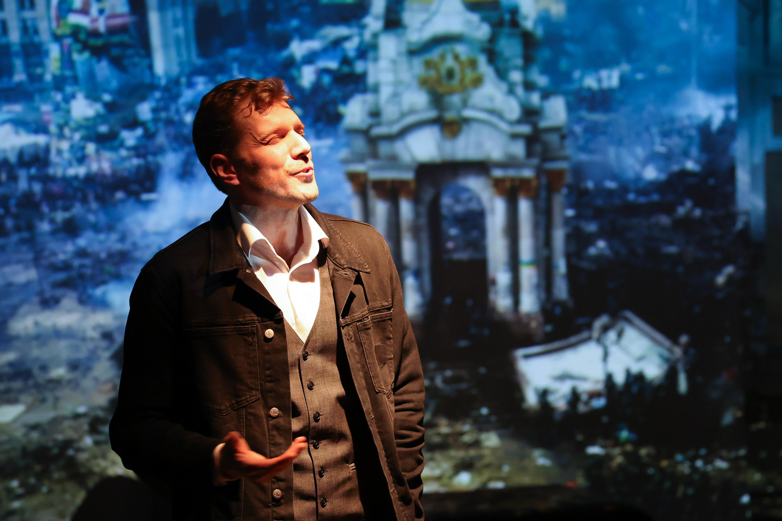 Маяковский.Прогулка.Театр СФЕРА. Reportage, architectural, fine art photographer Lena Melnikova in Moscow