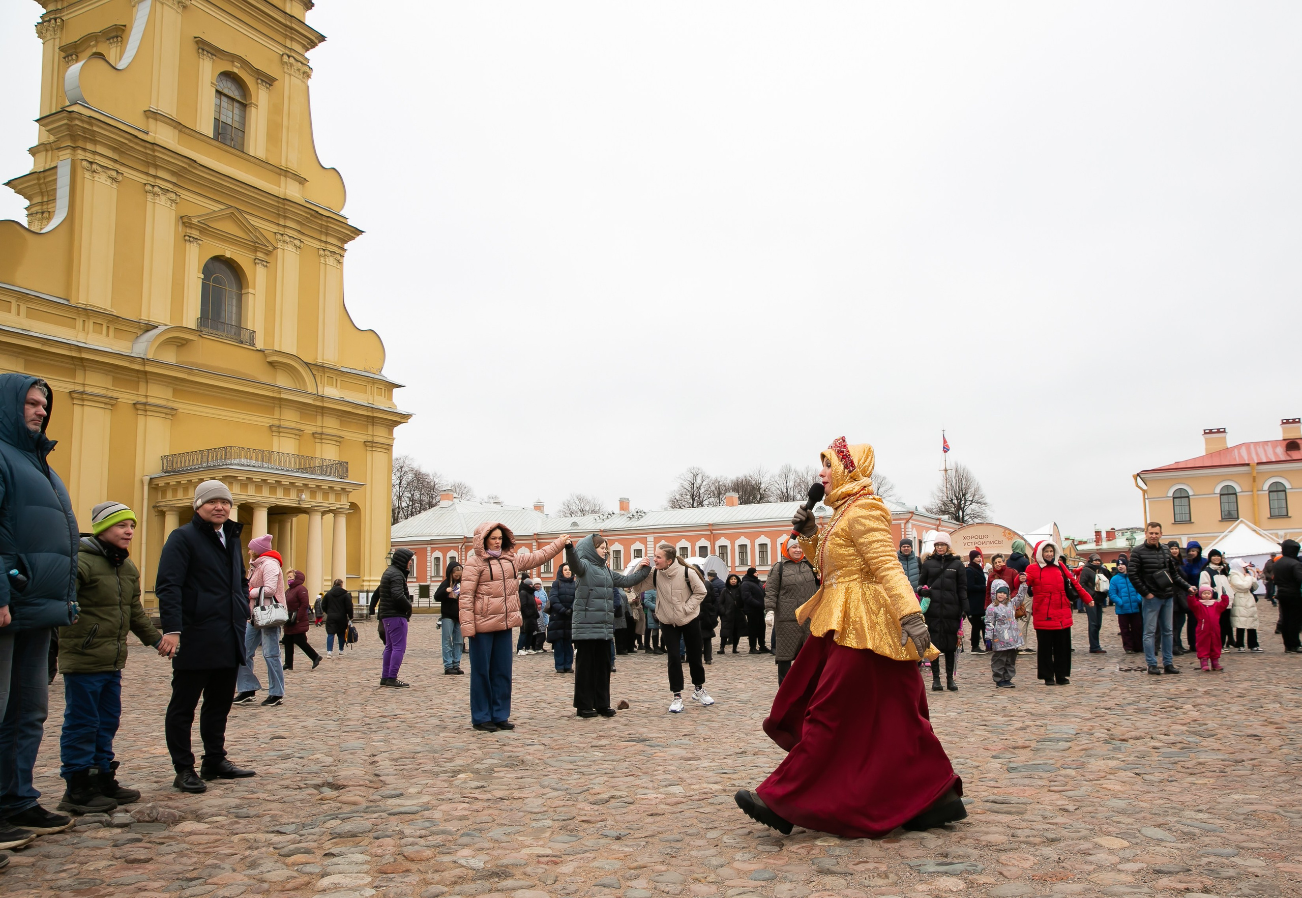 Масленица 2024 Петропавловская крепость. Семейный и портретный фотограф в Санкт-Петербурге Ольга Станкова