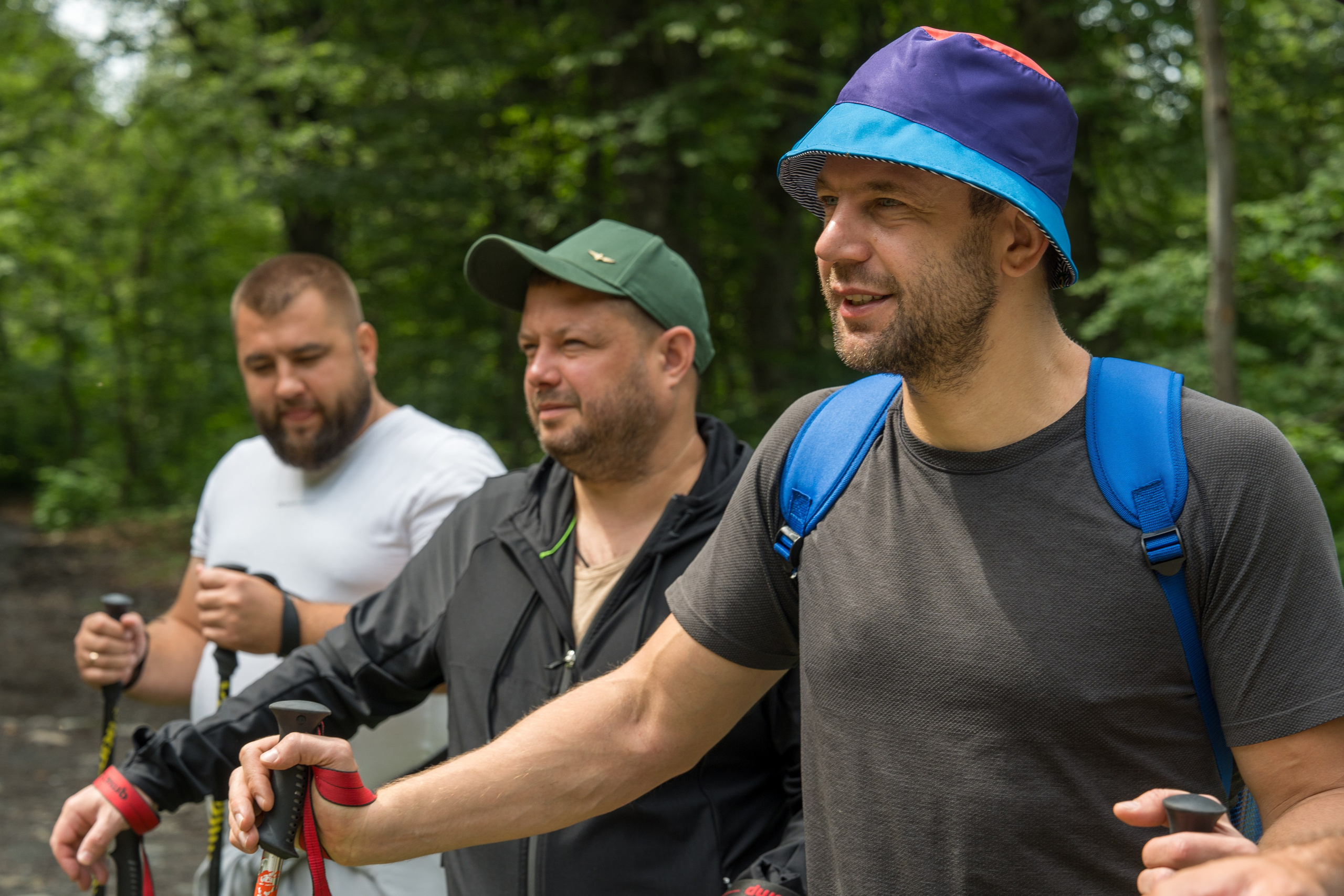 MICE мероприятие для компании «Доставка морем»: хайкинг к Ачипсинским водопадам. Репортажный фотограф в Красной Поляне и Сочи Павлюченко Екатерина