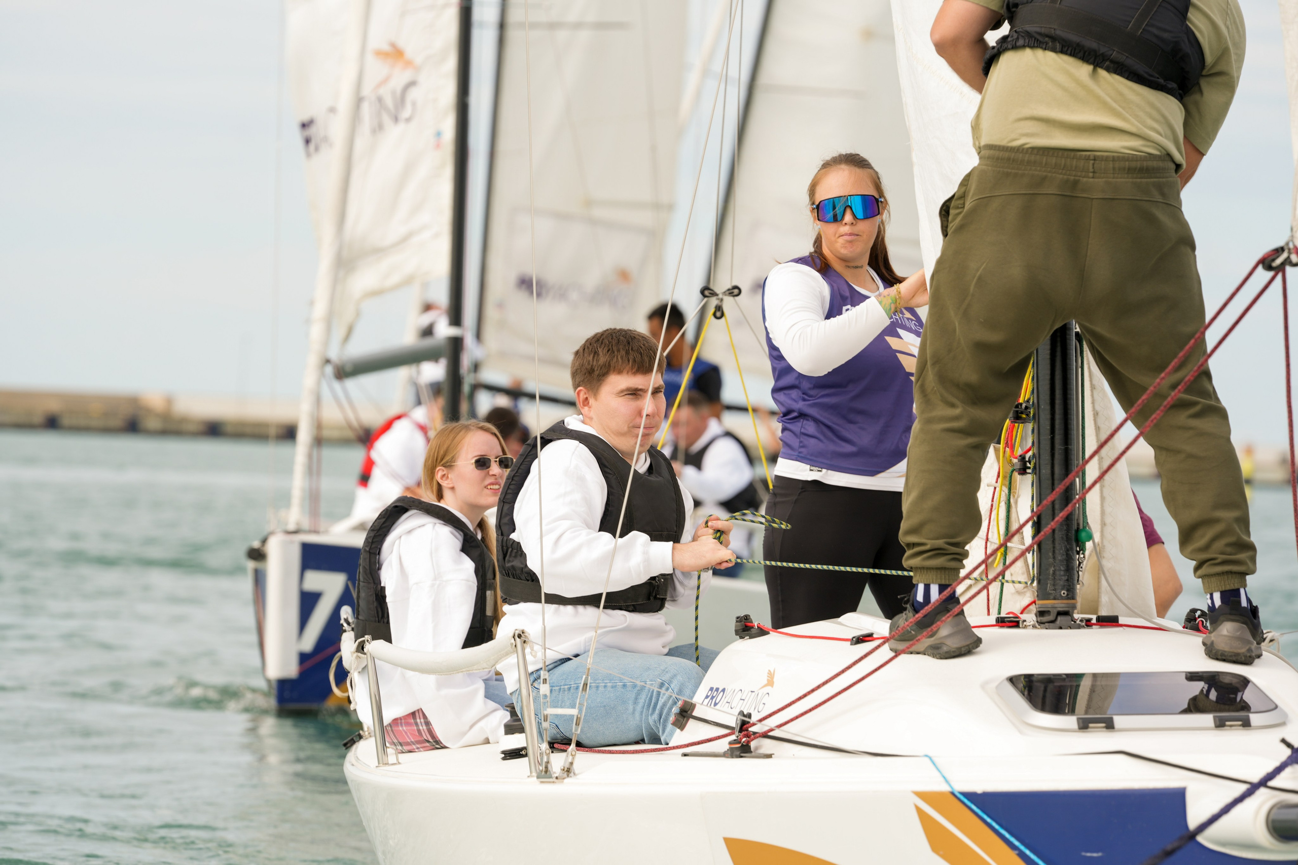 Яхтенная регата для компании Агрегатка. Репортажный фотограф в Красной Поляне и Сочи Павлюченко Екатерина