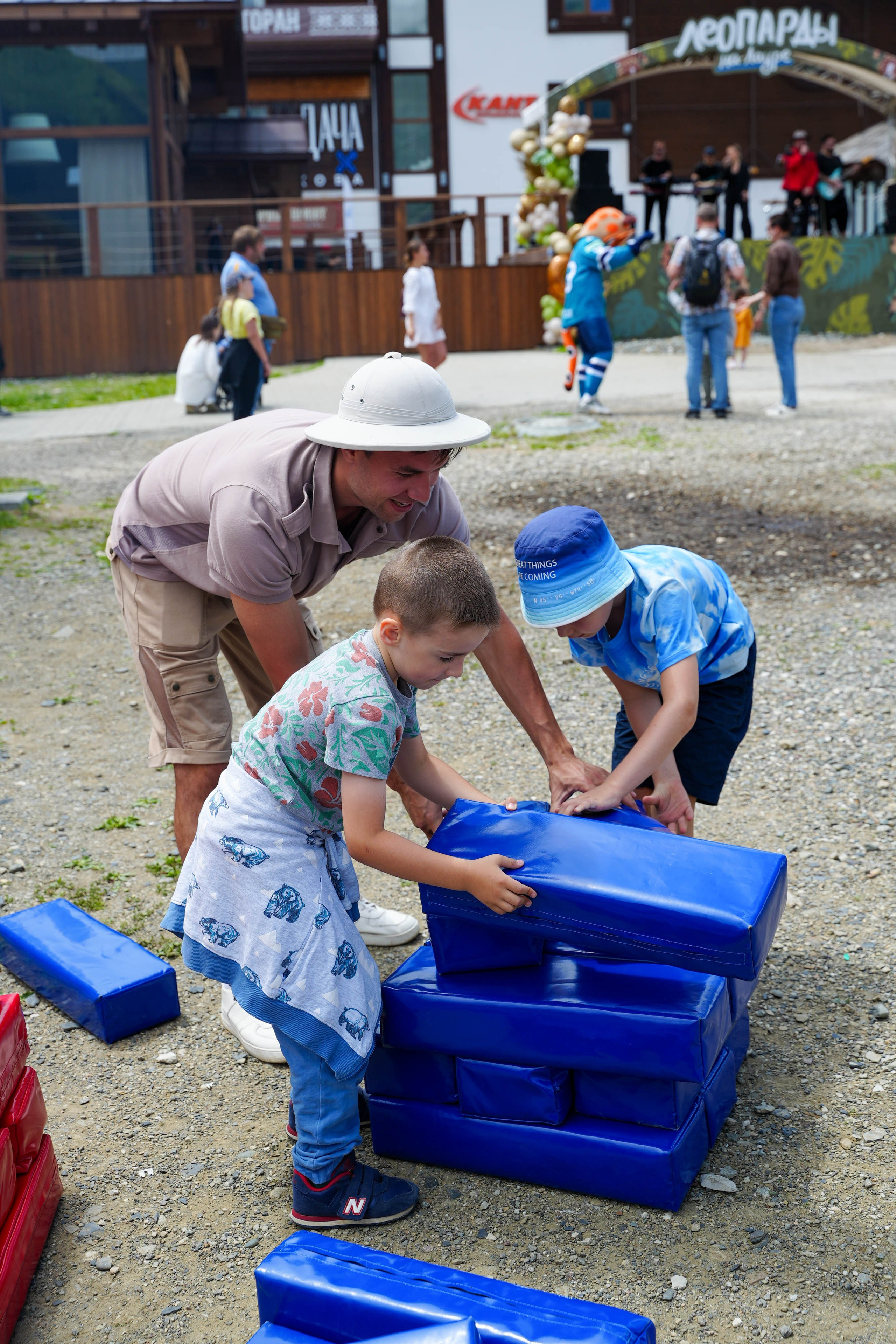 День леопарда на курорте Газпром Поляна. Репортажный фотограф в Красной Поляне и Сочи Павлюченко Екатерина